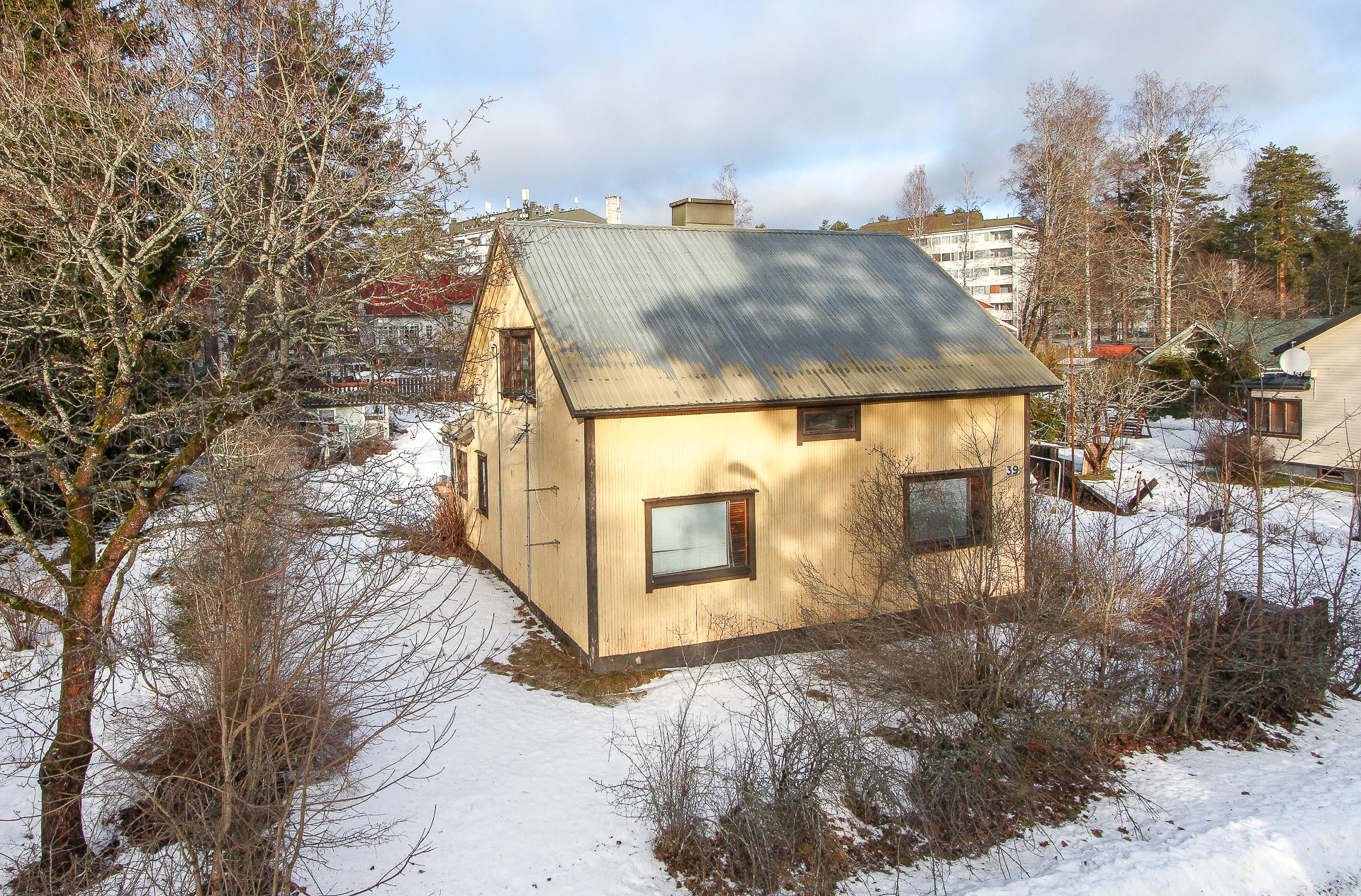 Metsästäjänkatu 39, Kruununpuisto, Hyvinkää