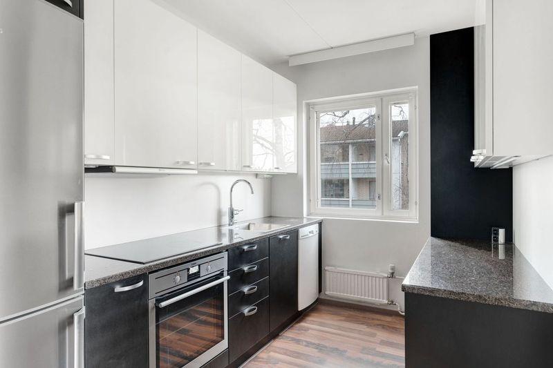 Punatulkuntie 1, Lintuvaara, Espoo