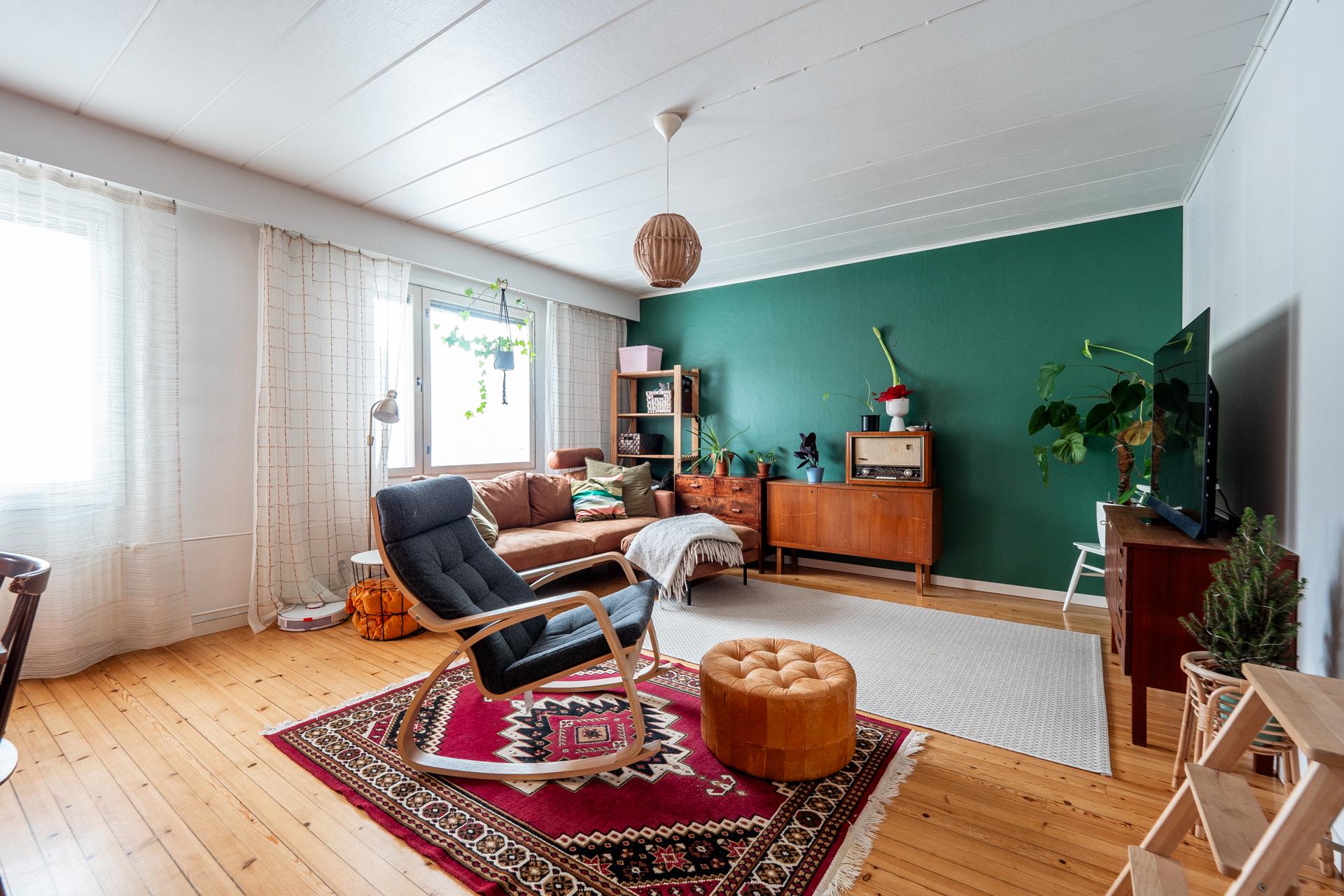 Hiirosentie 50, Karjasilta, Oulu