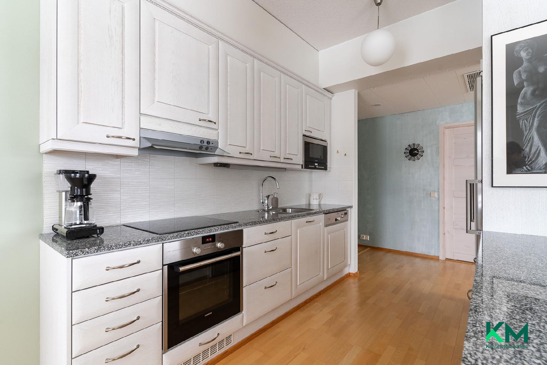 Ratinanranta 12, Ratina, Tampere