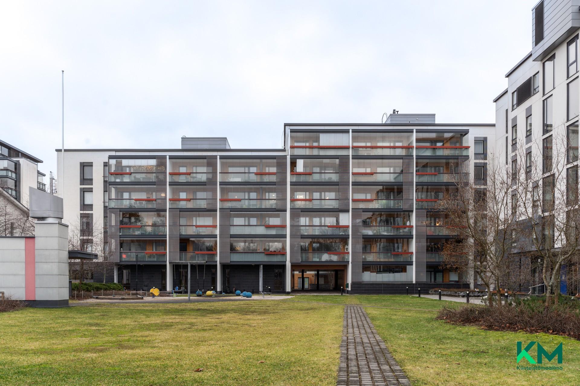 Adjutantinkatu 2, Mäkkylä, Espoo