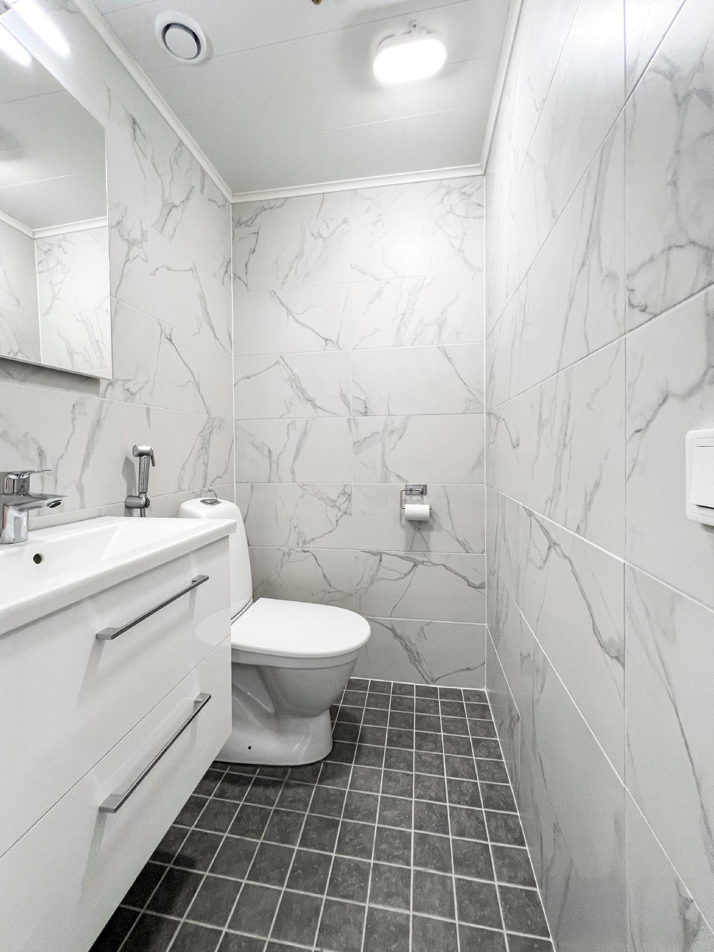 Hiomotie 10, Pitäjänmäki, Helsinki