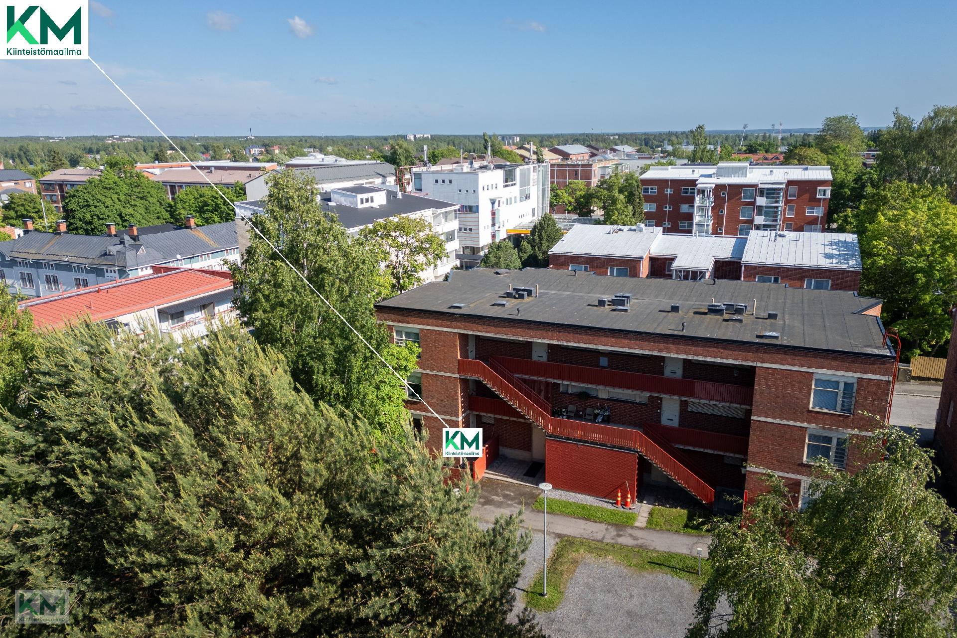 Kirvesmiehenkatu 5, Keskusta, Vaasa