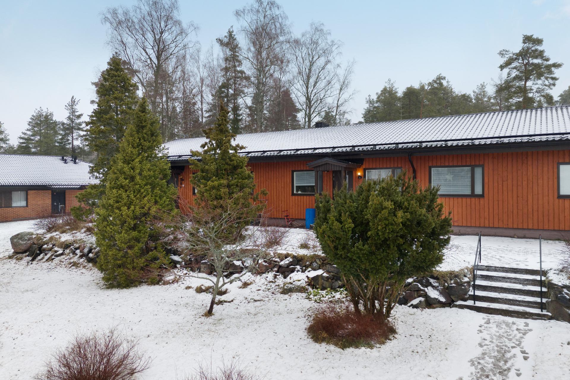 Pitkämäenkatu 9, Karjaa, Raasepori