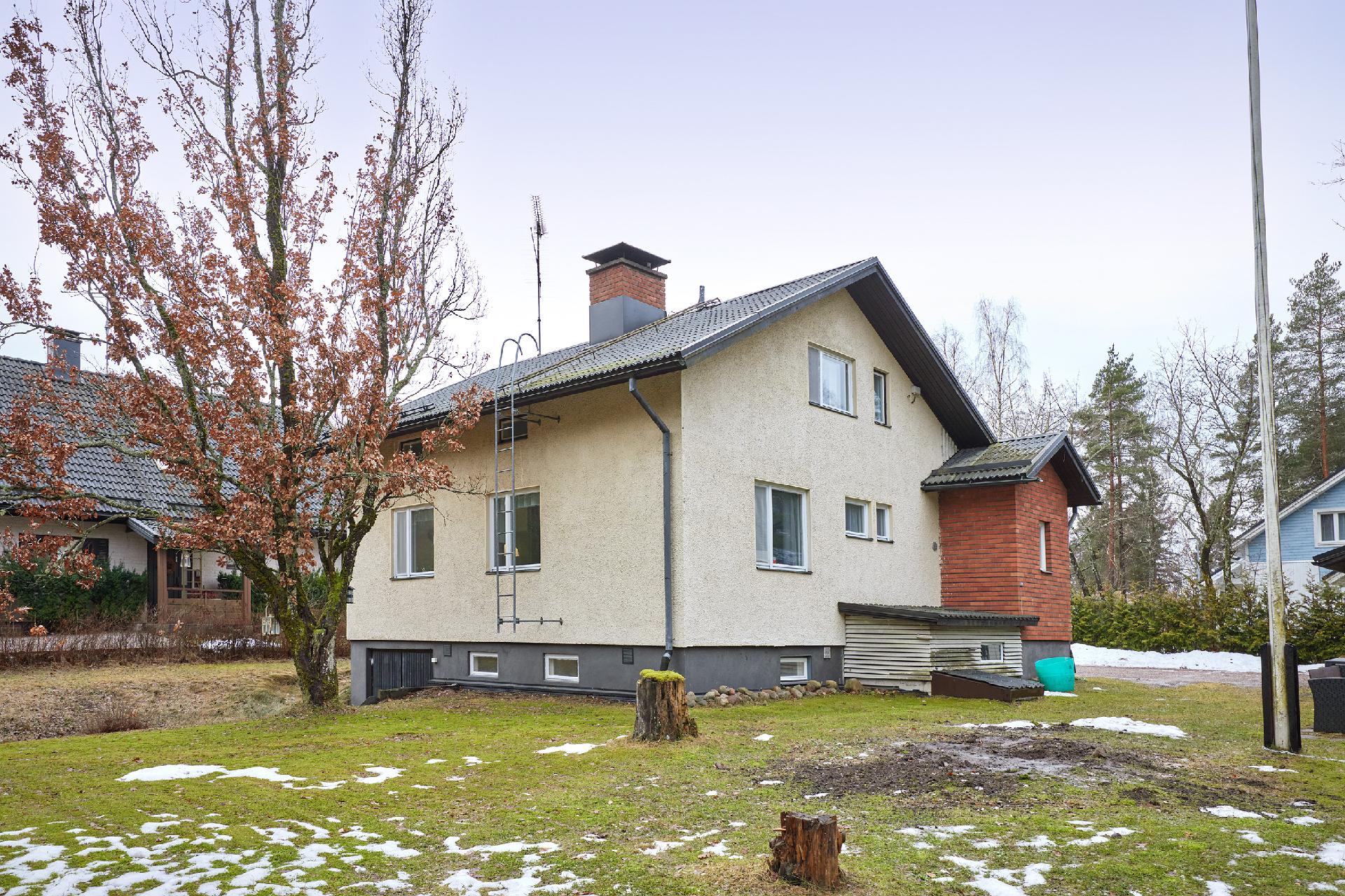 Tohtorinkuja 8, Tynninharju, Lohja