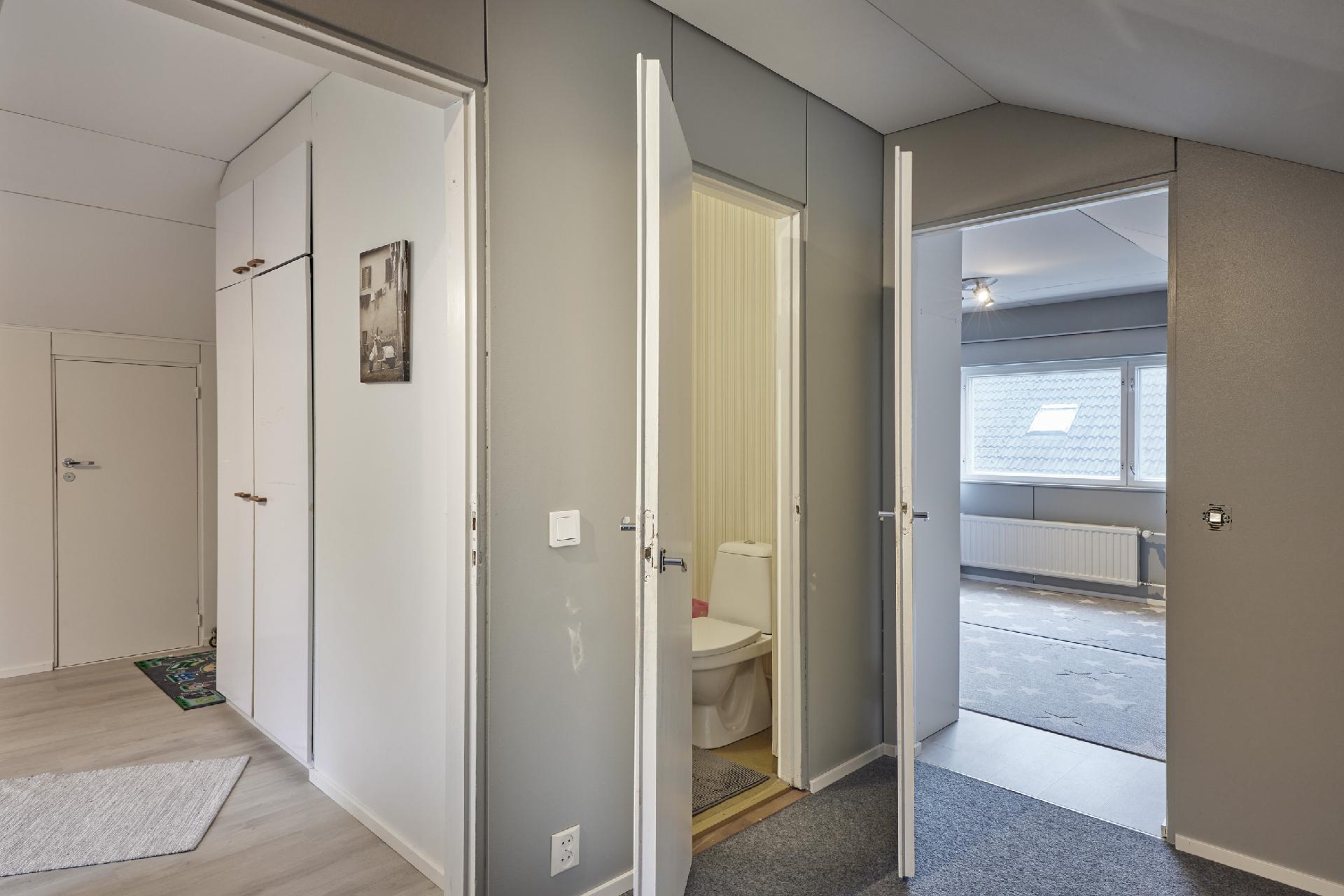 Tohtorinkuja 8, Tynninharju, Lohja