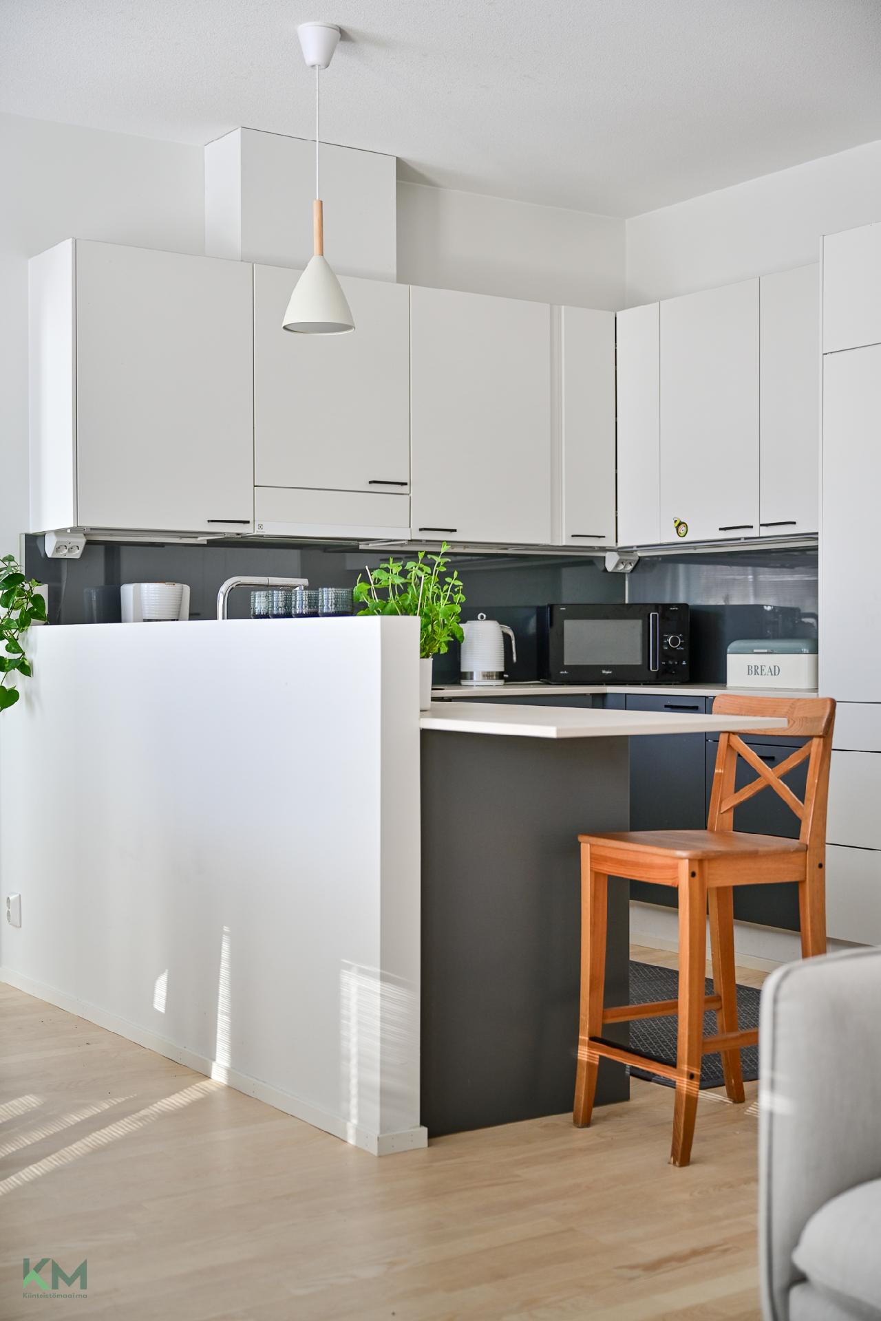 Veneenveistäjänranta 21, Veneenveistäjänranta, Oulu