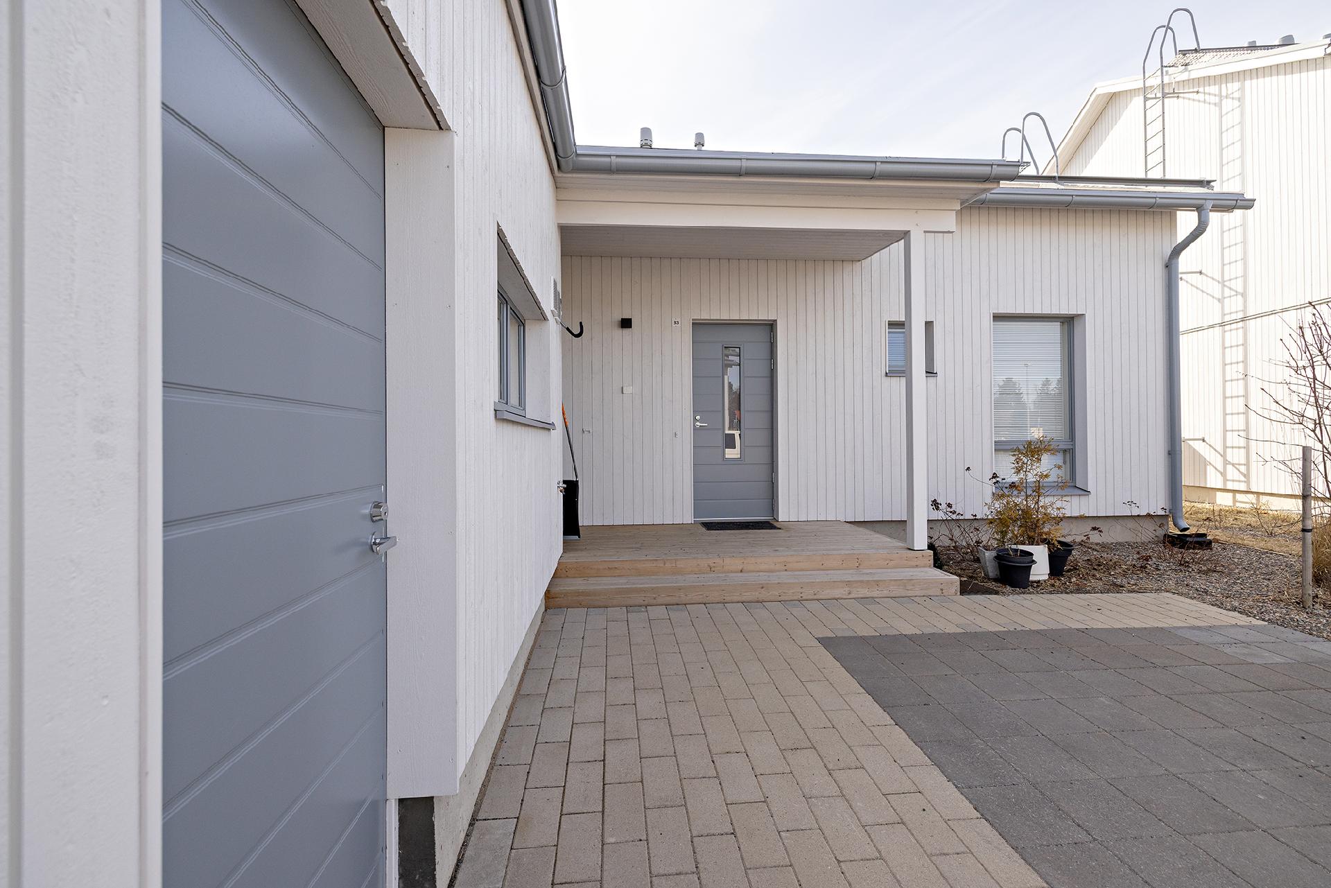 Veneenveistäjänranta 21, Veneenveistäjänranta, Oulu