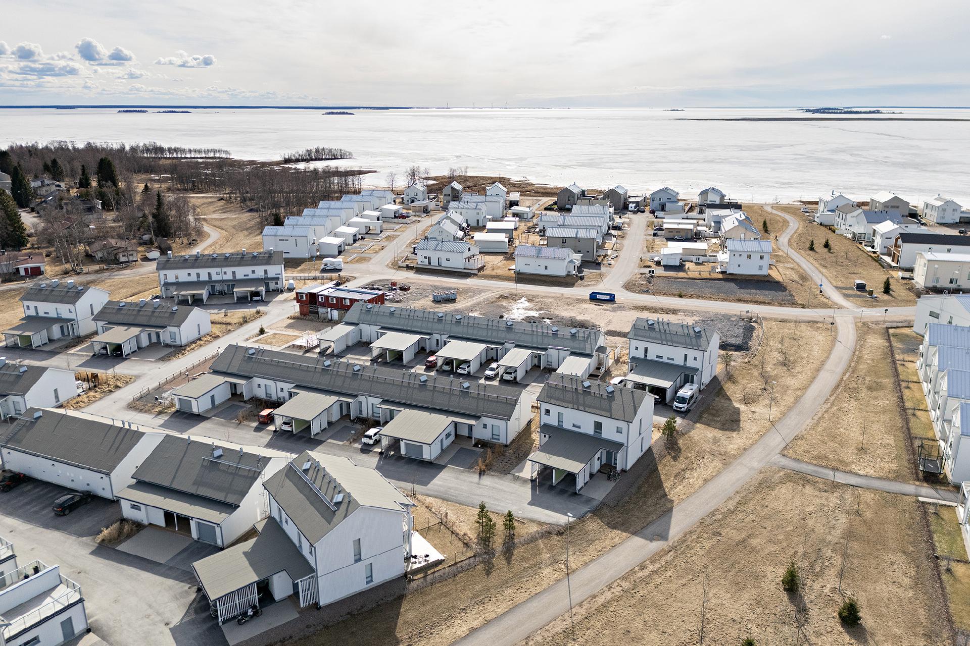 Veneenveistäjänranta 21, Veneenveistäjänranta, Oulu