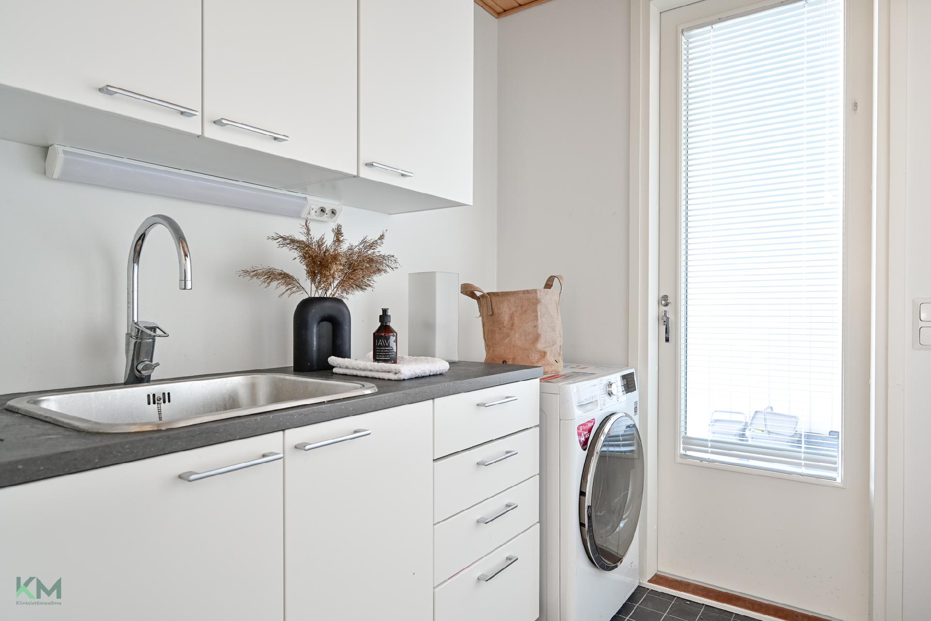 Veneenveistäjänranta 21, Veneenveistäjänranta, Oulu