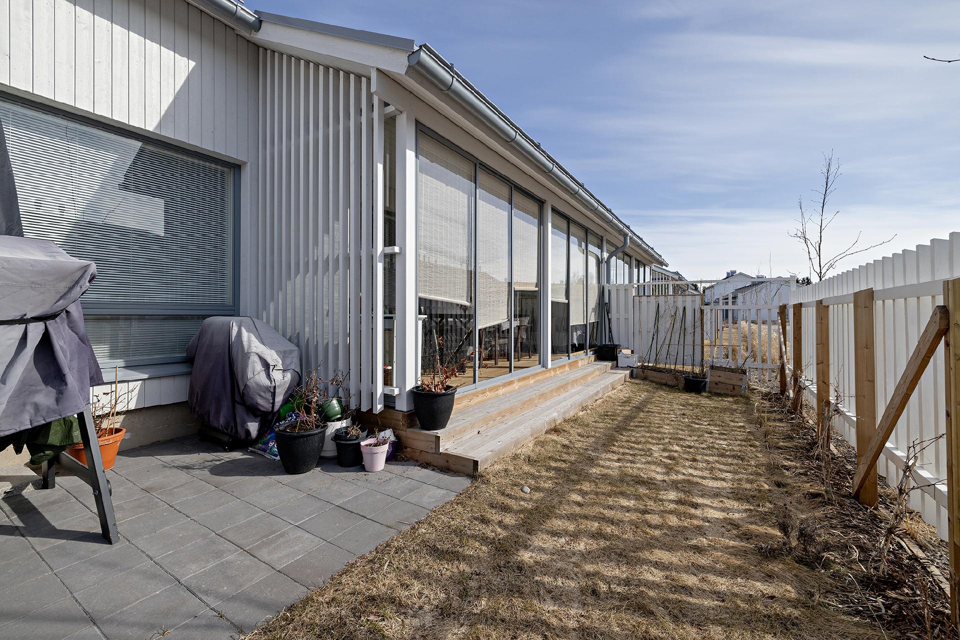 Veneenveistäjänranta 21, Veneenveistäjänranta, Oulu