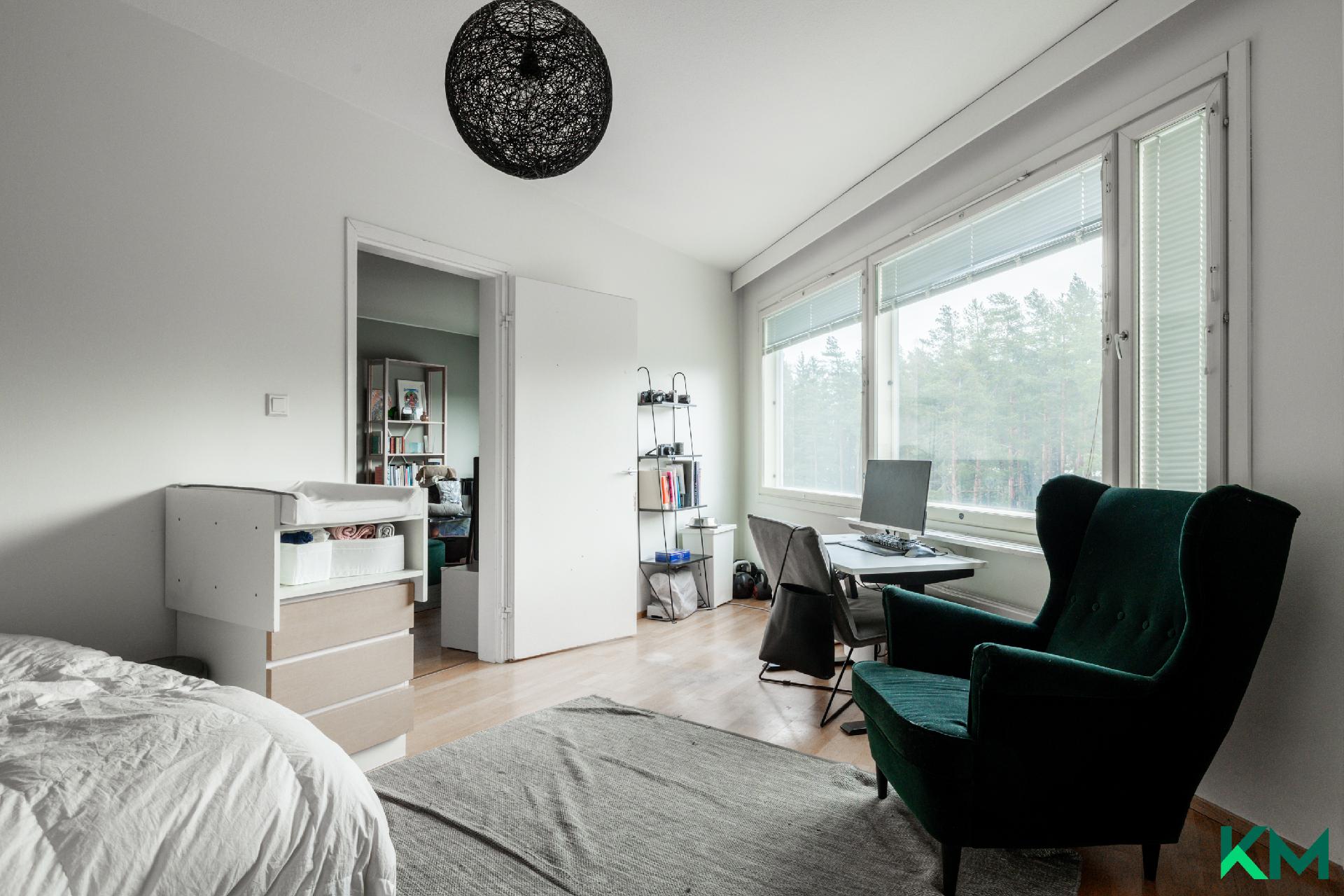 Kivisaarentie 3, Vuosaari, Helsinki