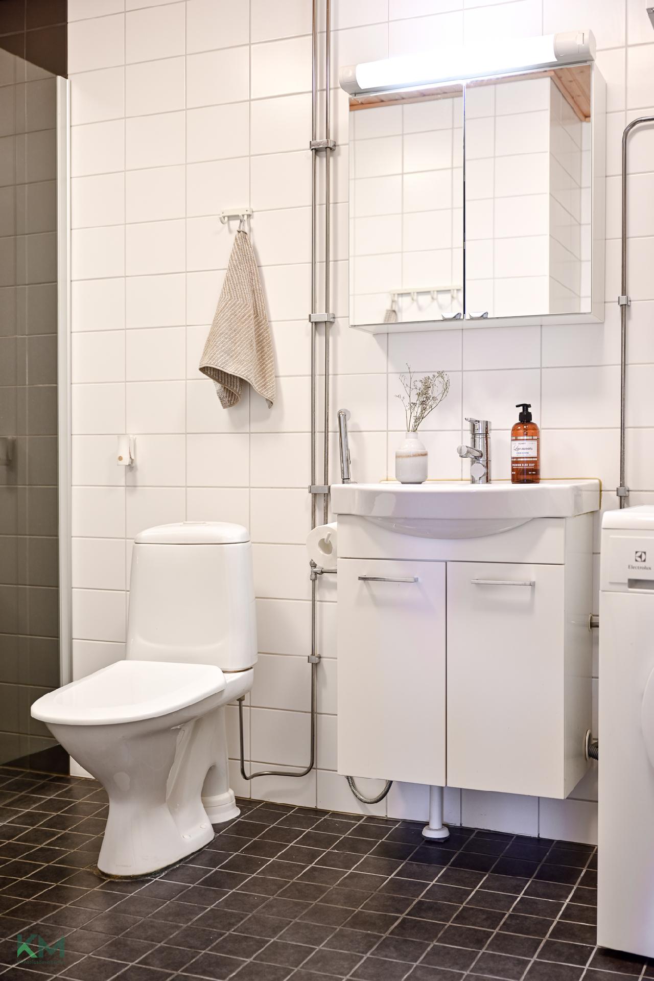 Mallastie 12, Toppilansalmi, Oulu