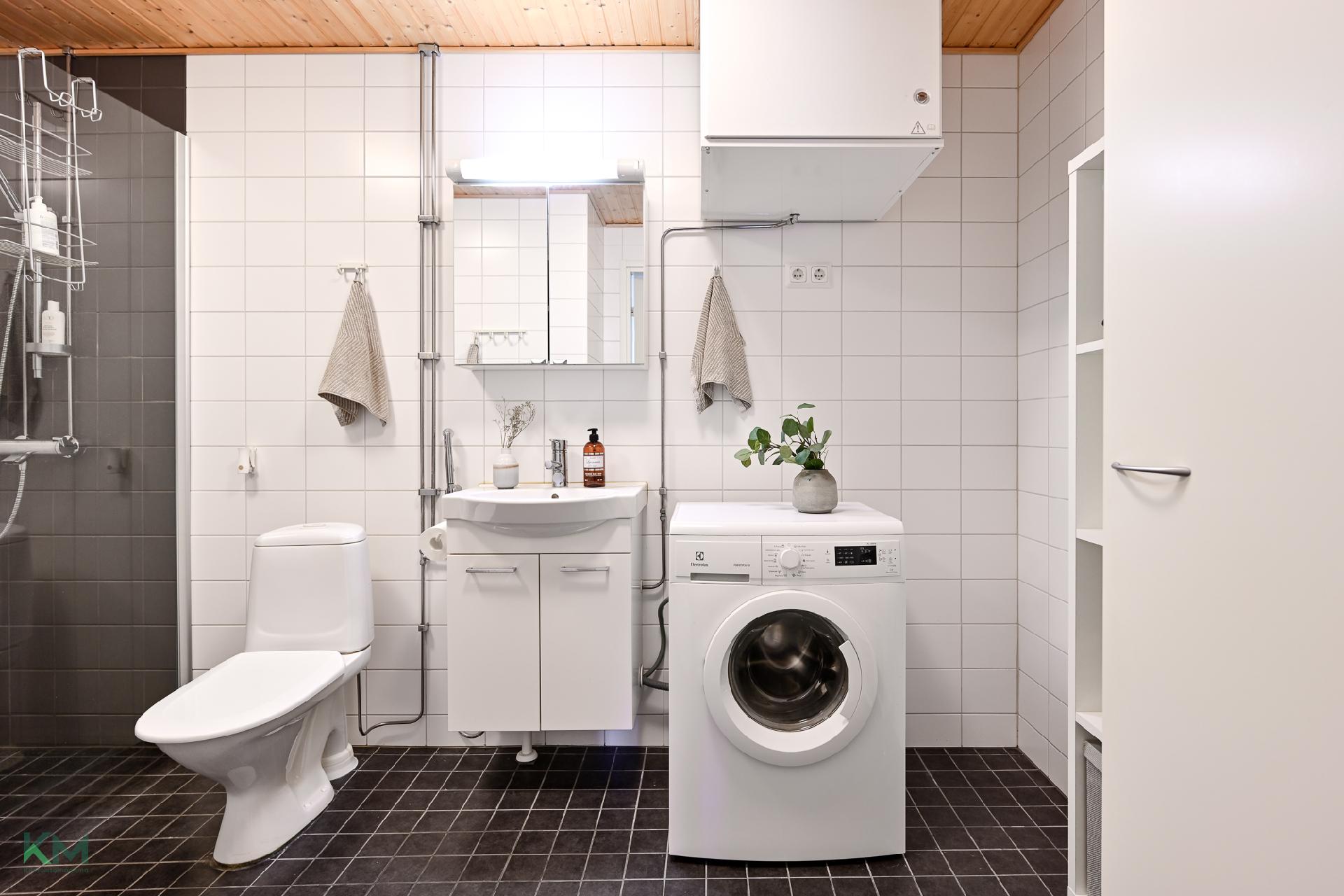 Mallastie 12, Toppilansalmi, Oulu