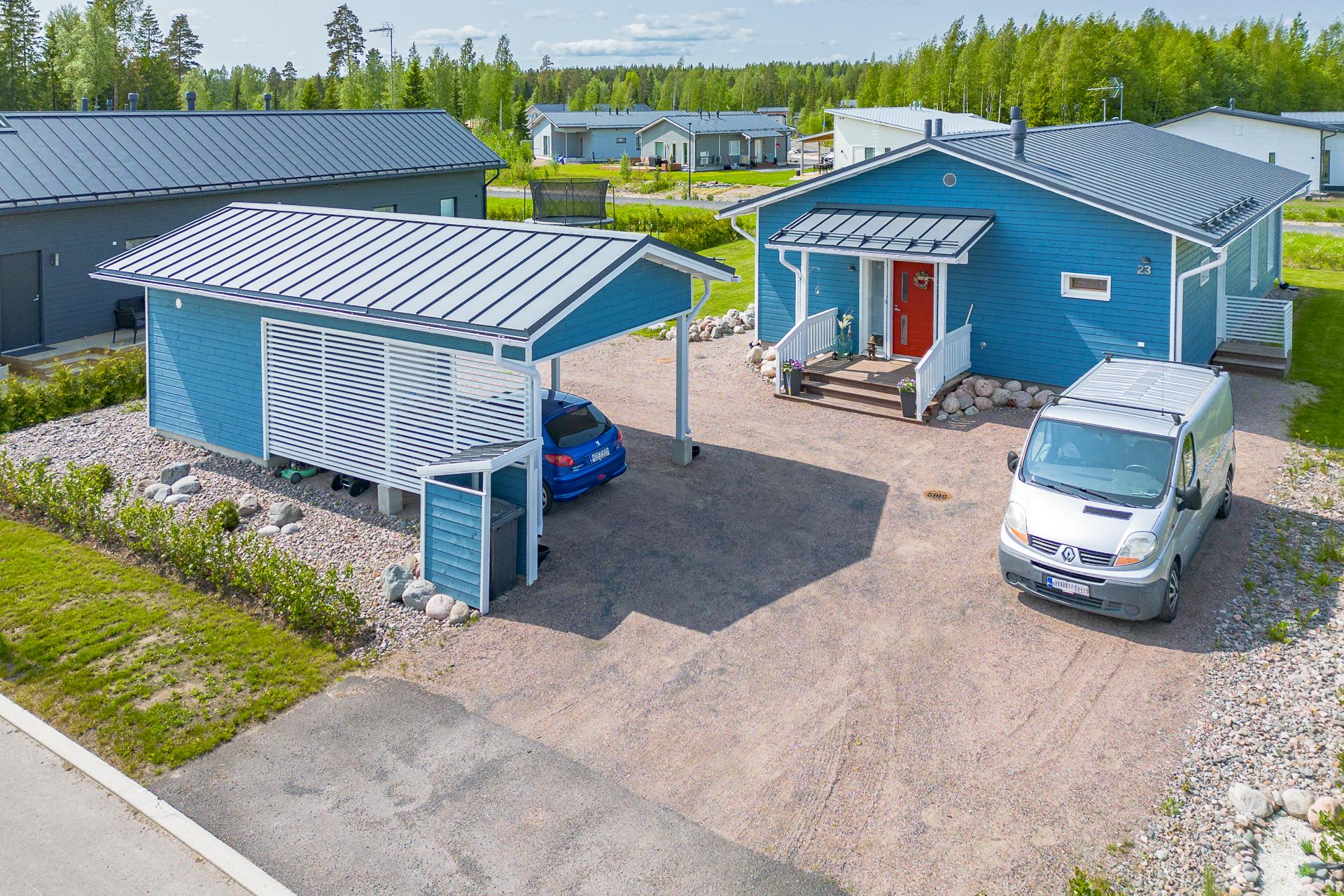 Kirjosiivenkierto 23, Metsäkalteva, Hyvinkää