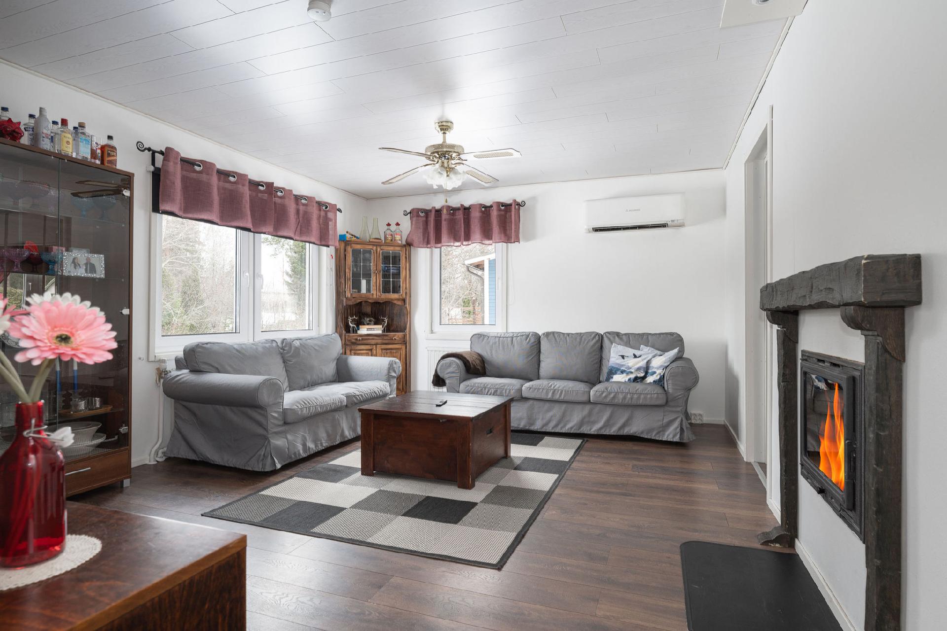 Kirjurinkatu 26, Karkkila, Karkkila