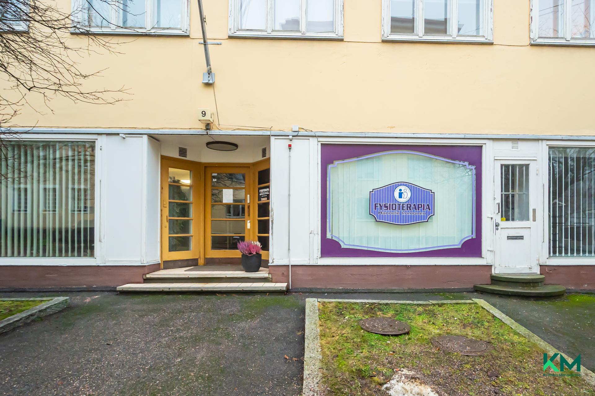 Hollantilaisentie 9, Munkkiniemi, Helsinki