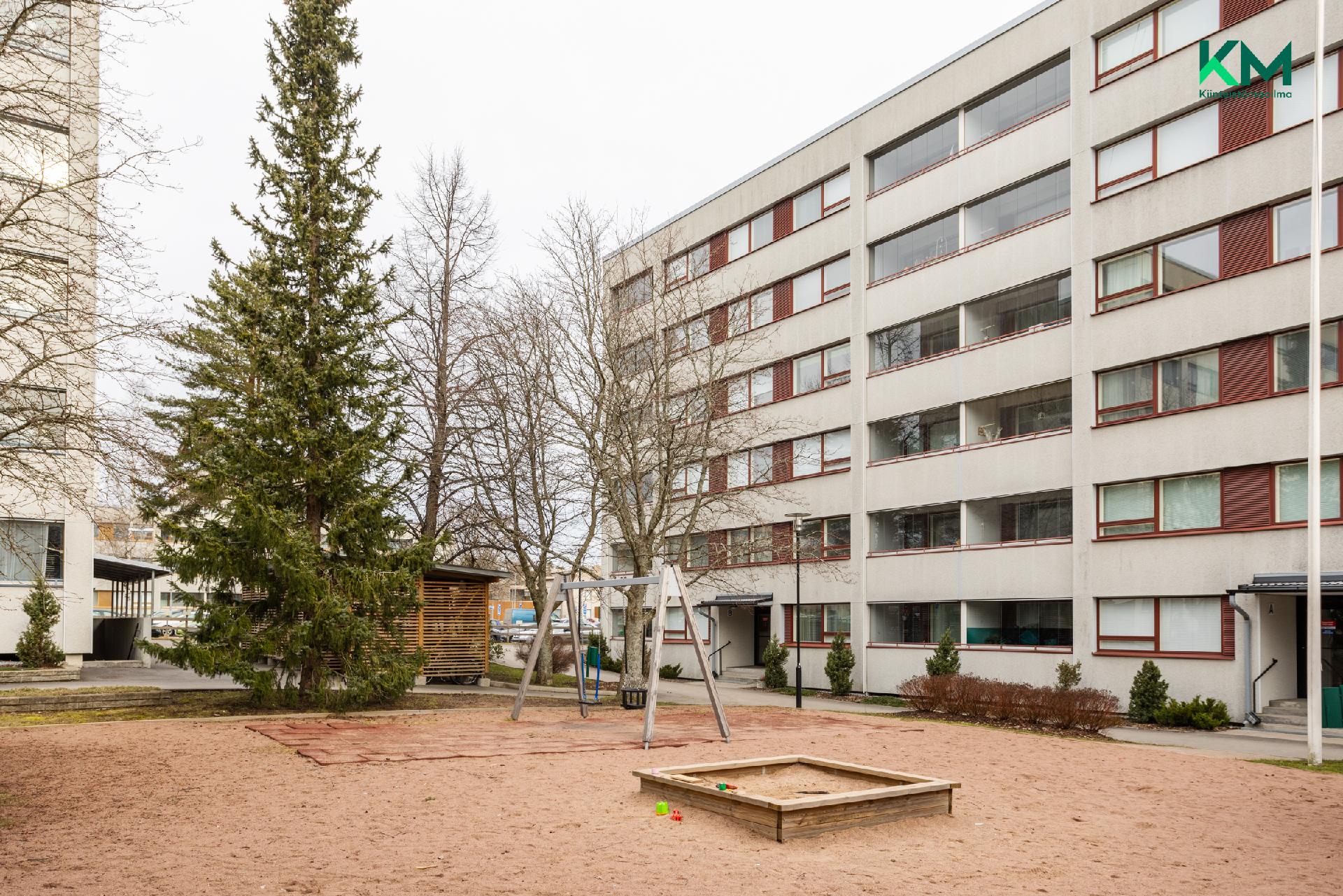 Stoltinkatu 8, Runosmäki, Turku