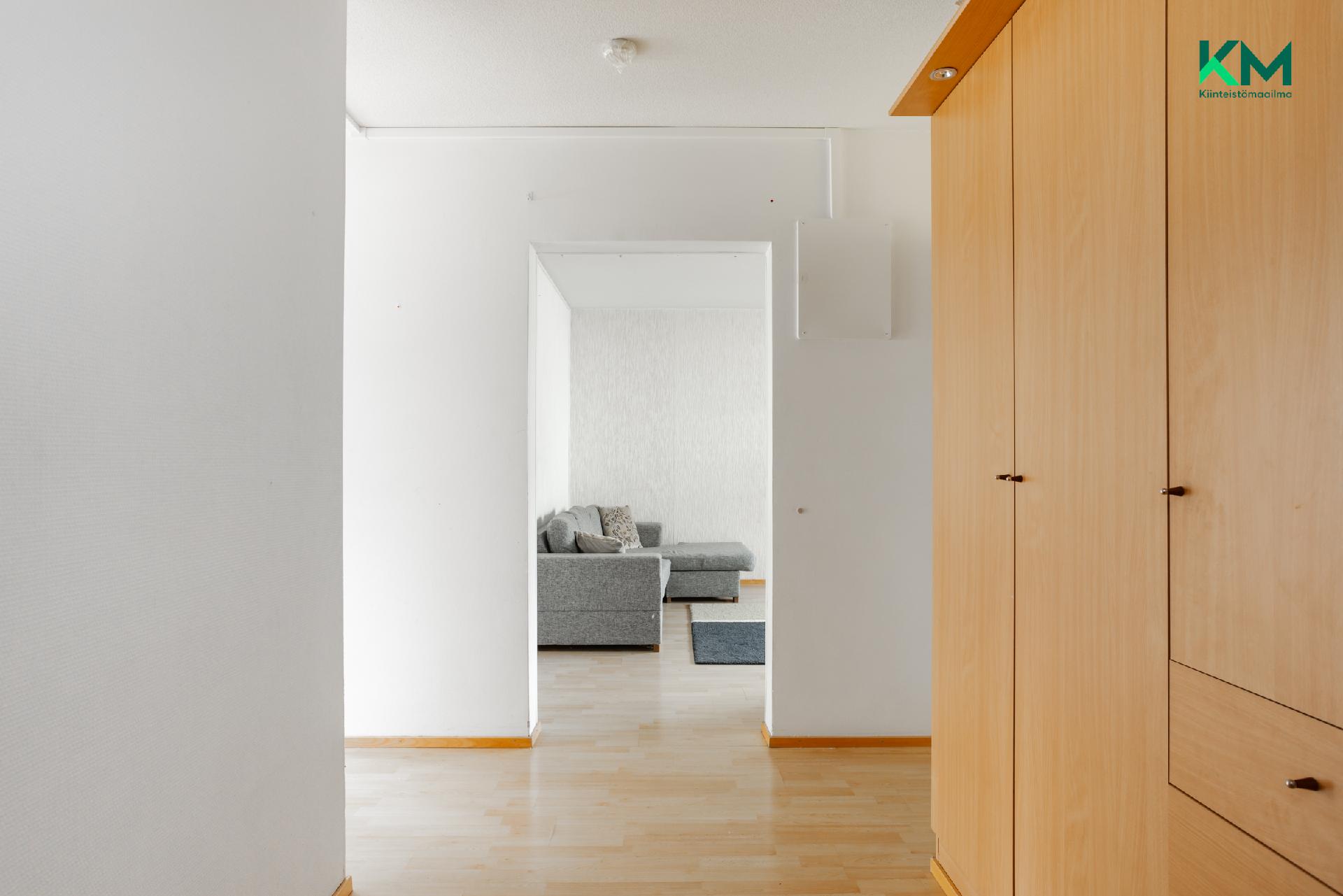 Stoltinkatu 8, Runosmäki, Turku