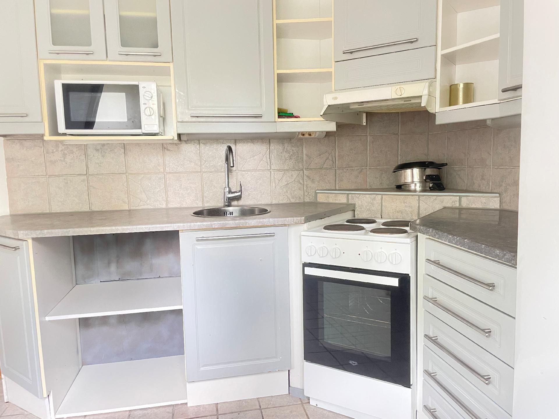 Stoltinkatu 8, Runosmäki, Turku