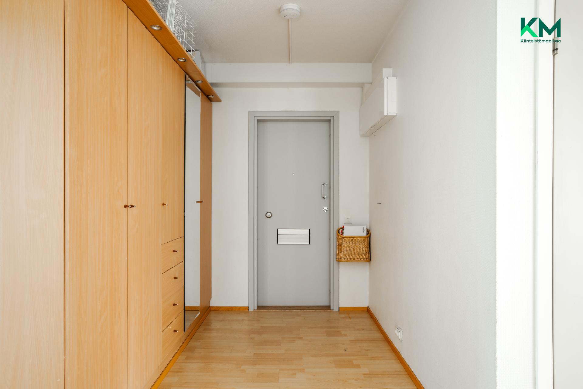 Stoltinkatu 8, Runosmäki, Turku