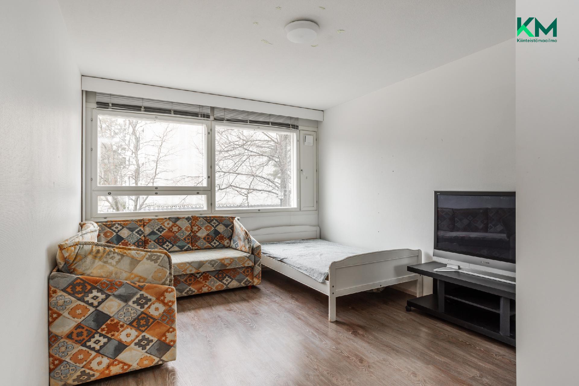 Stoltinkatu 8, Runosmäki, Turku