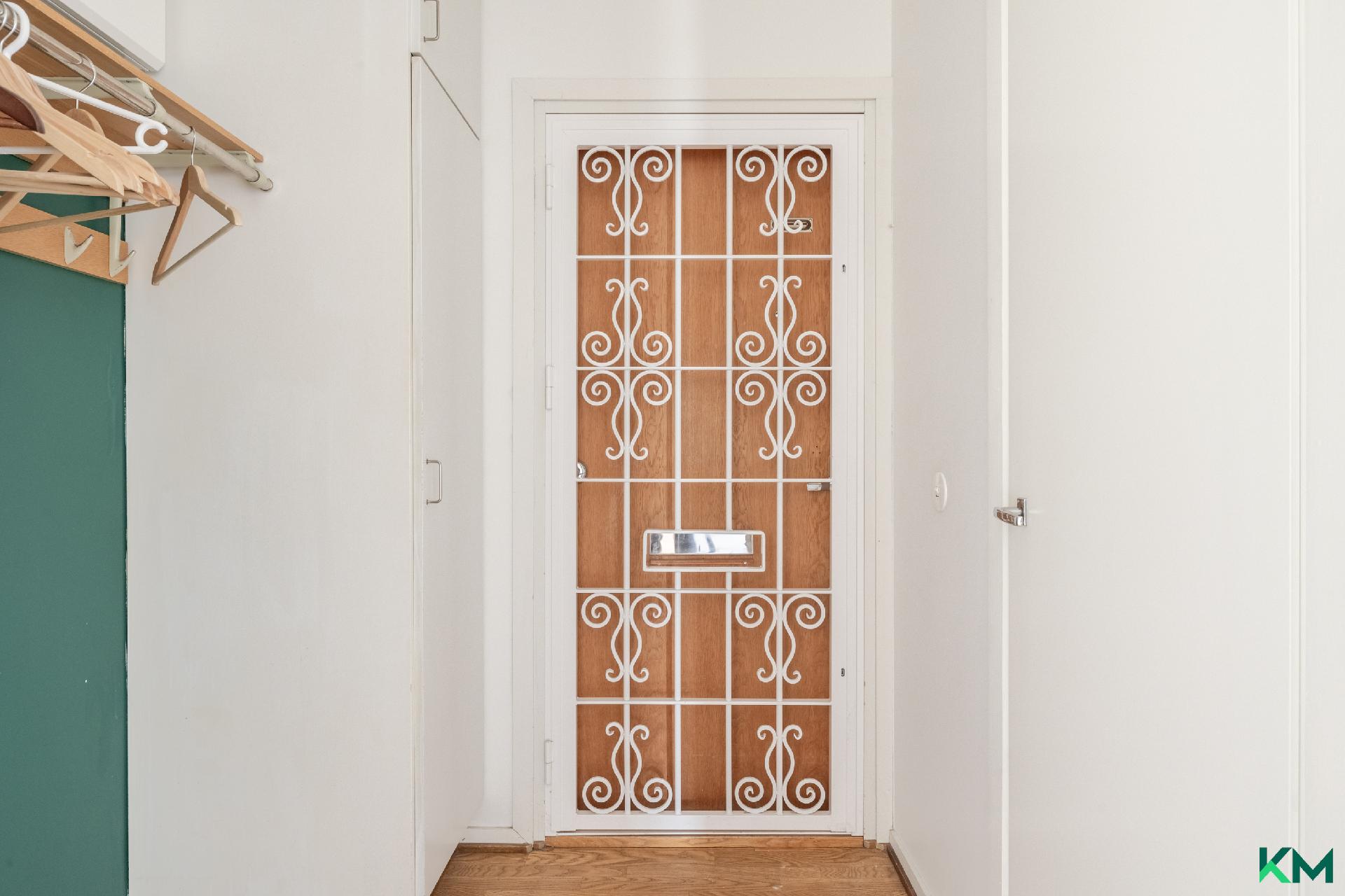 Kotikonnuntie 2, Kontula, Helsinki