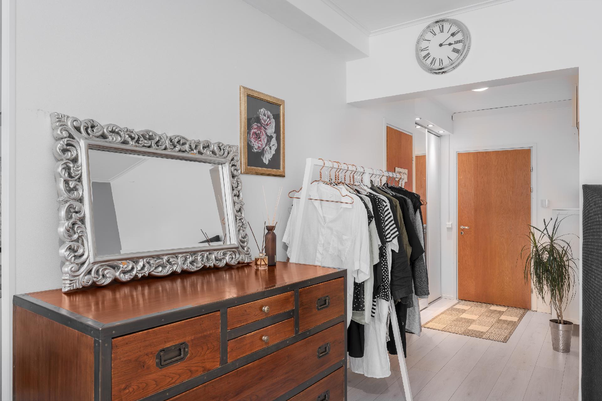 Lehdesniityntie 3, Lehtisaari, Helsinki