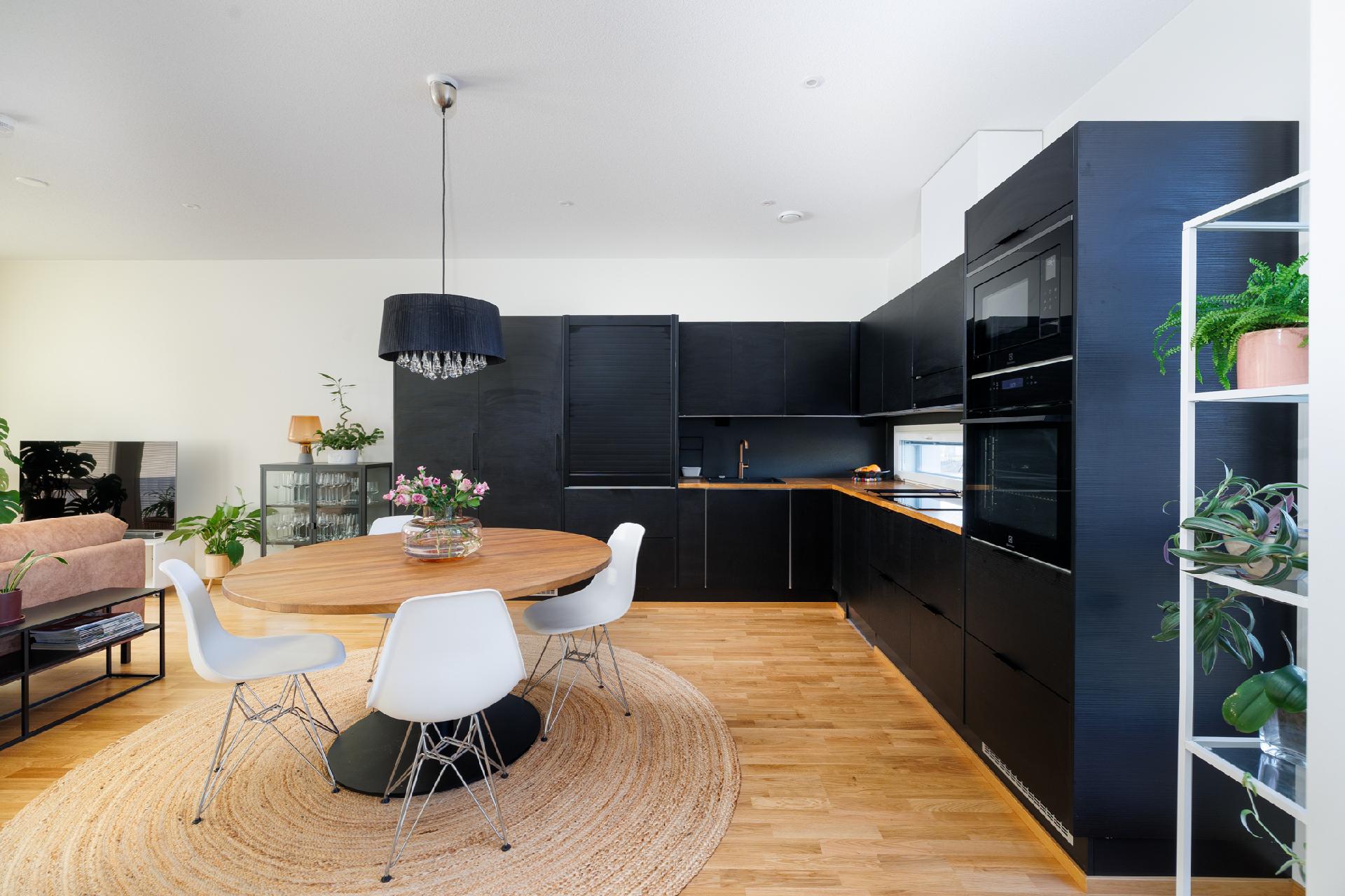 Veneenveistäjänranta 23, Pateniemenranta, Oulu