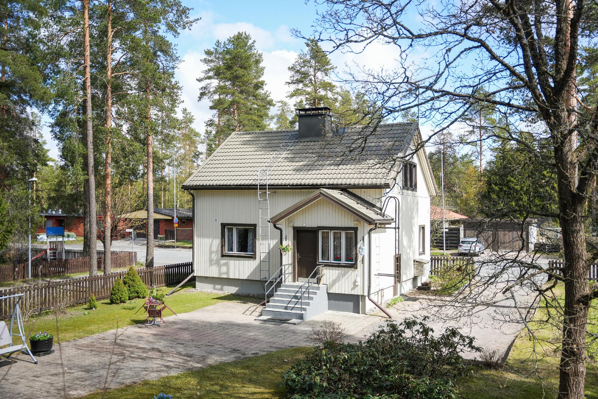 Riihimäenkatu 56, Vieremä, Hyvinkää