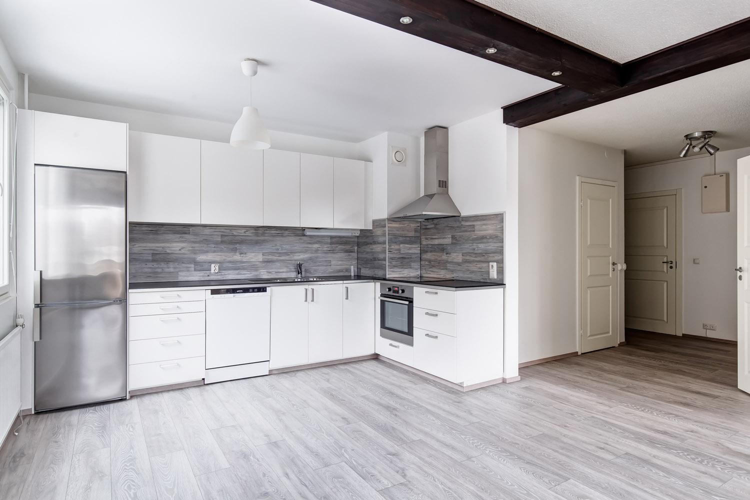 Lielahdenkatu 27, Lentävänniemi, Tampere