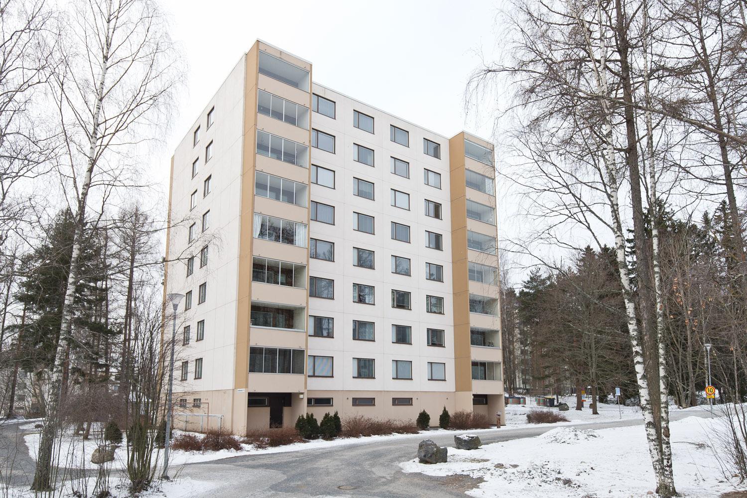 Lielahdenkatu 27, Lentävänniemi, Tampere