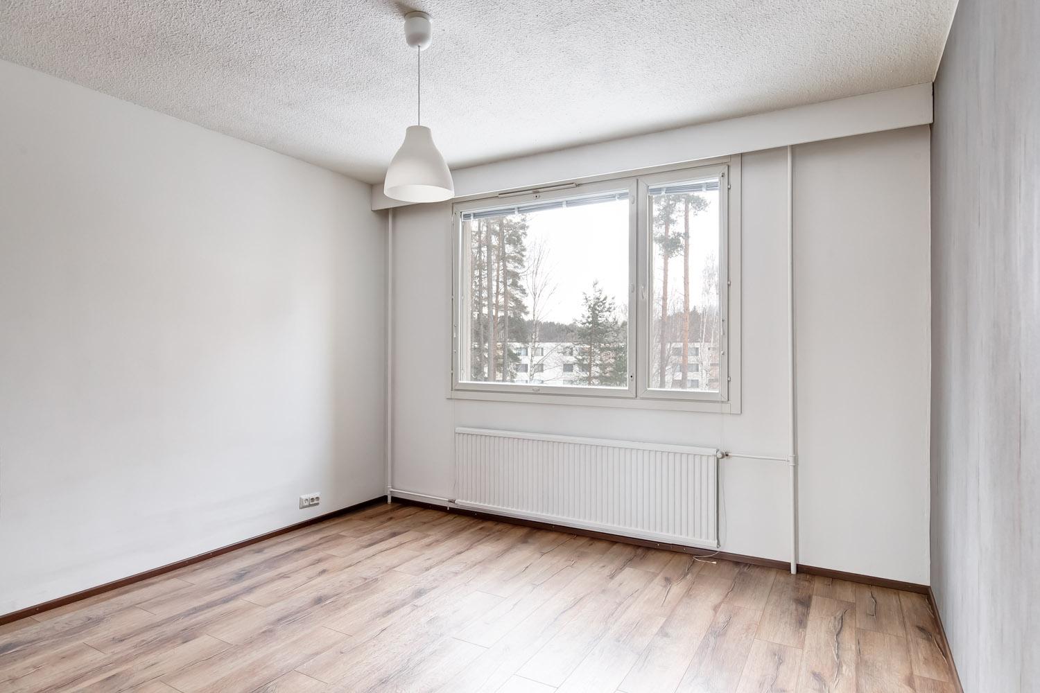 Lielahdenkatu 27, Lentävänniemi, Tampere