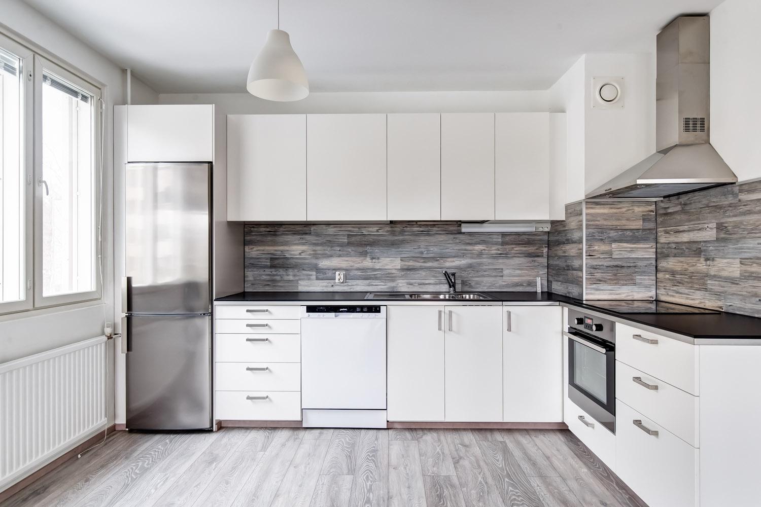 Lielahdenkatu 27, Lentävänniemi, Tampere