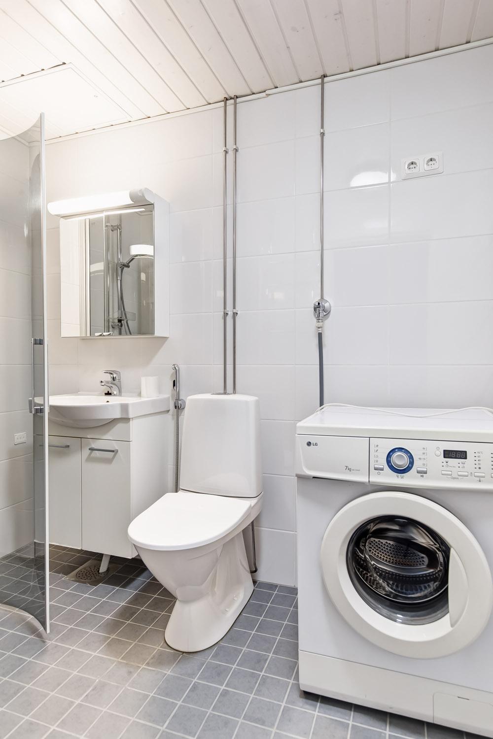 Lielahdenkatu 27, Lentävänniemi, Tampere