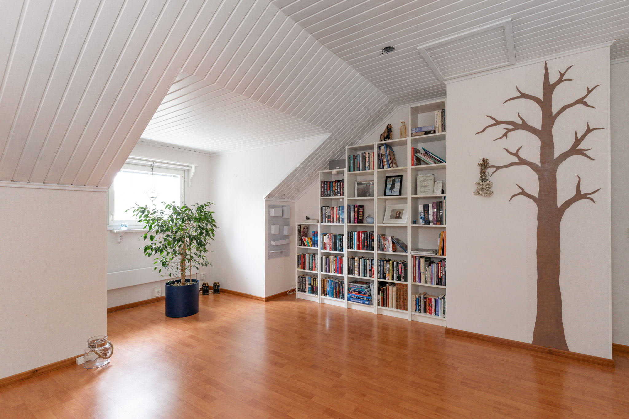 yläkerran aula