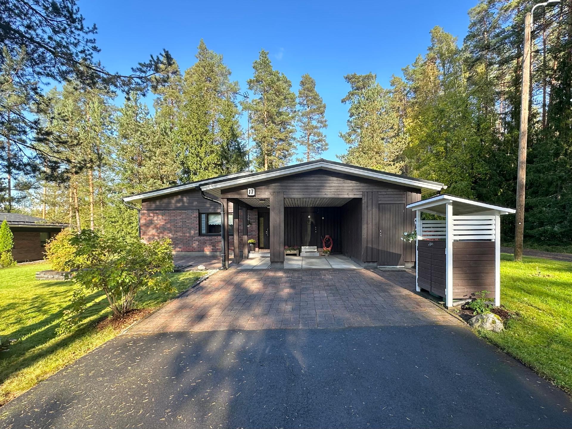 Naakantie 17, Kolkanmäki, Hämeenlinna