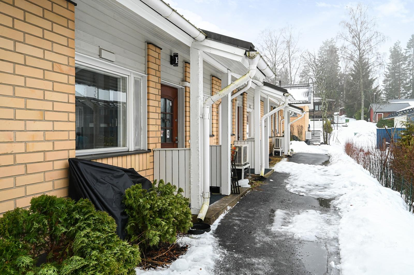 Sammalpolku 7, Sorto, Järvenpää