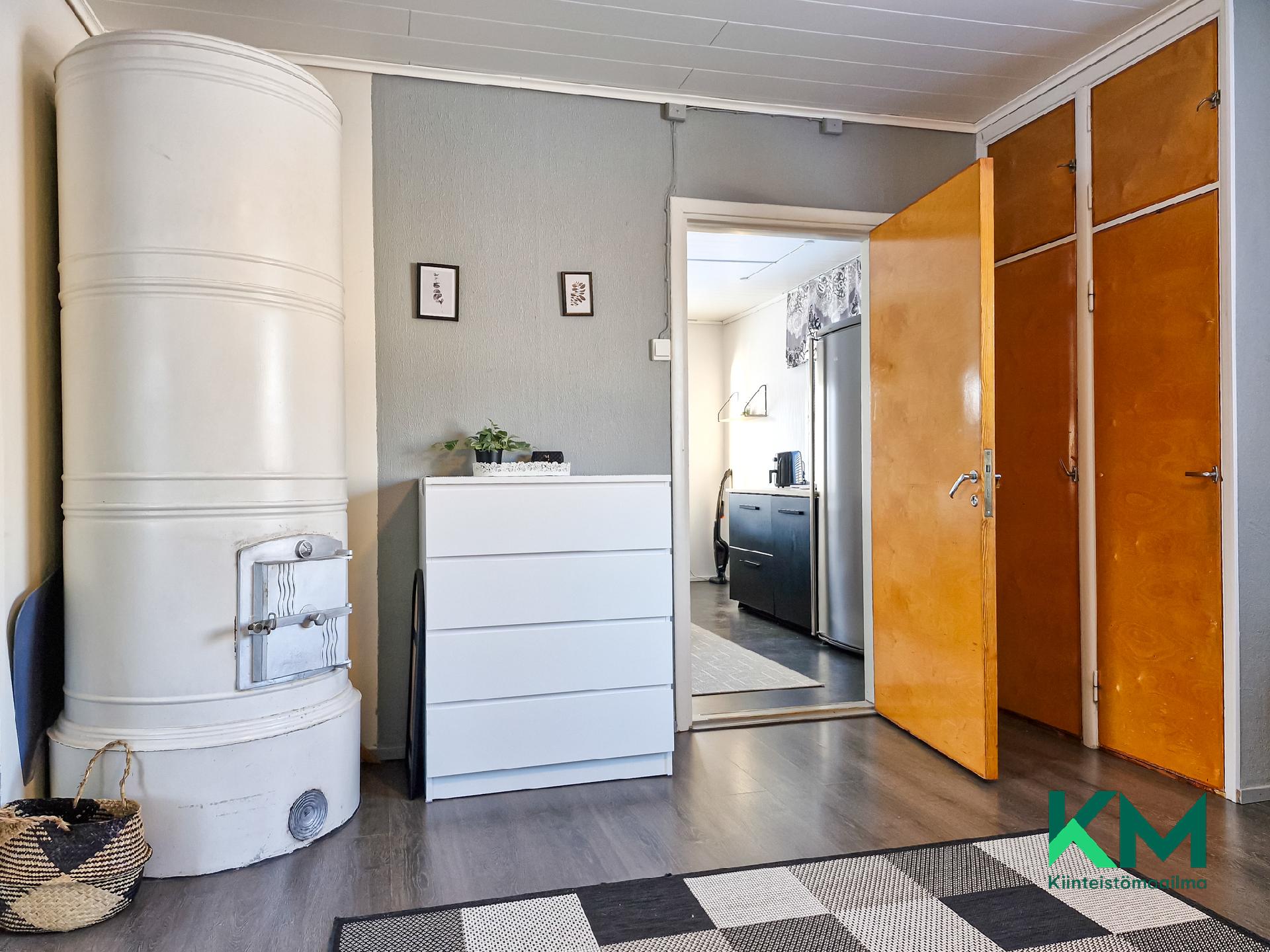 Niputtajankatu 4, Laitaatsilta, Savonlinna