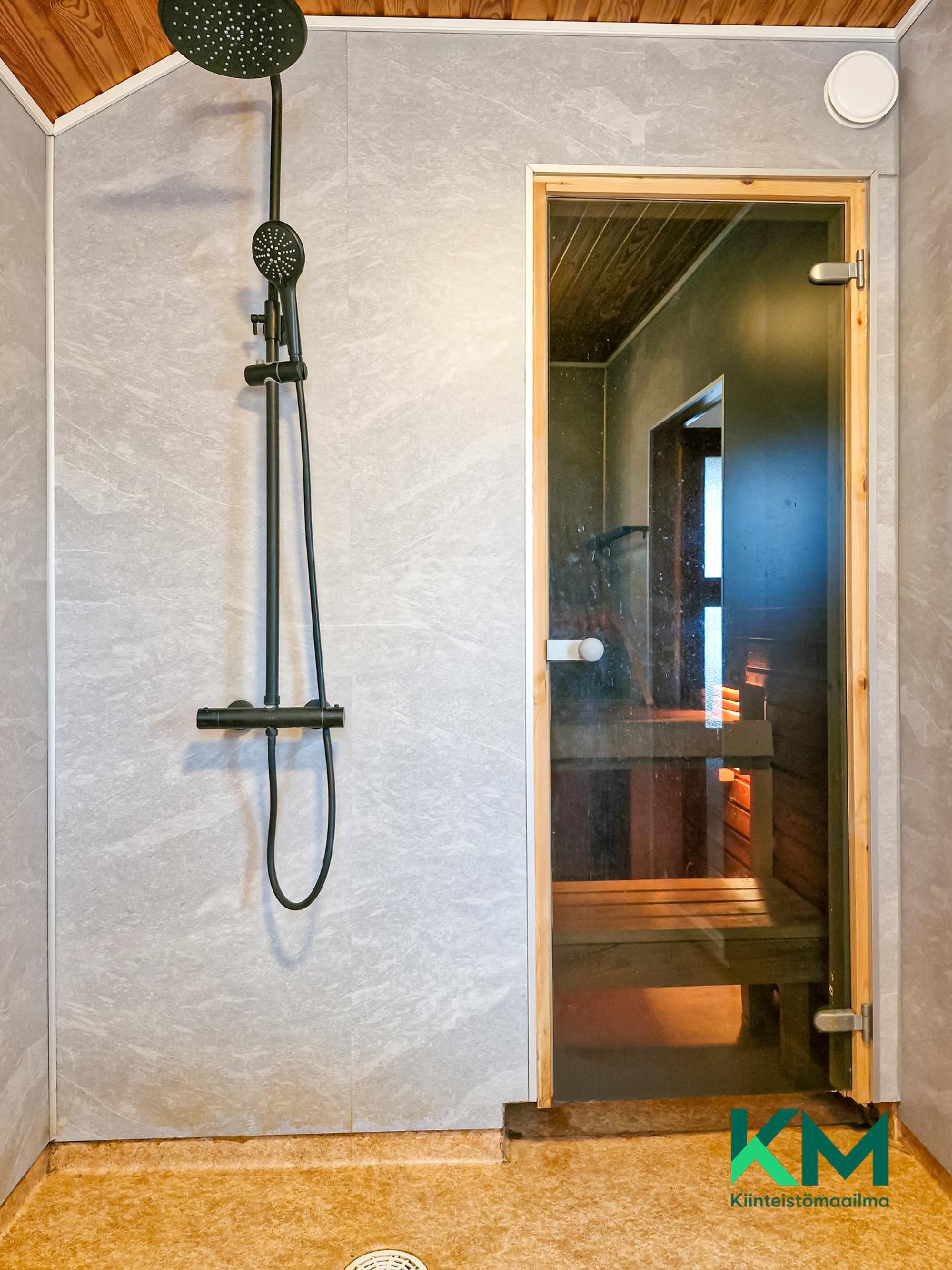 Niputtajankatu 4, Laitaatsilta, Savonlinna