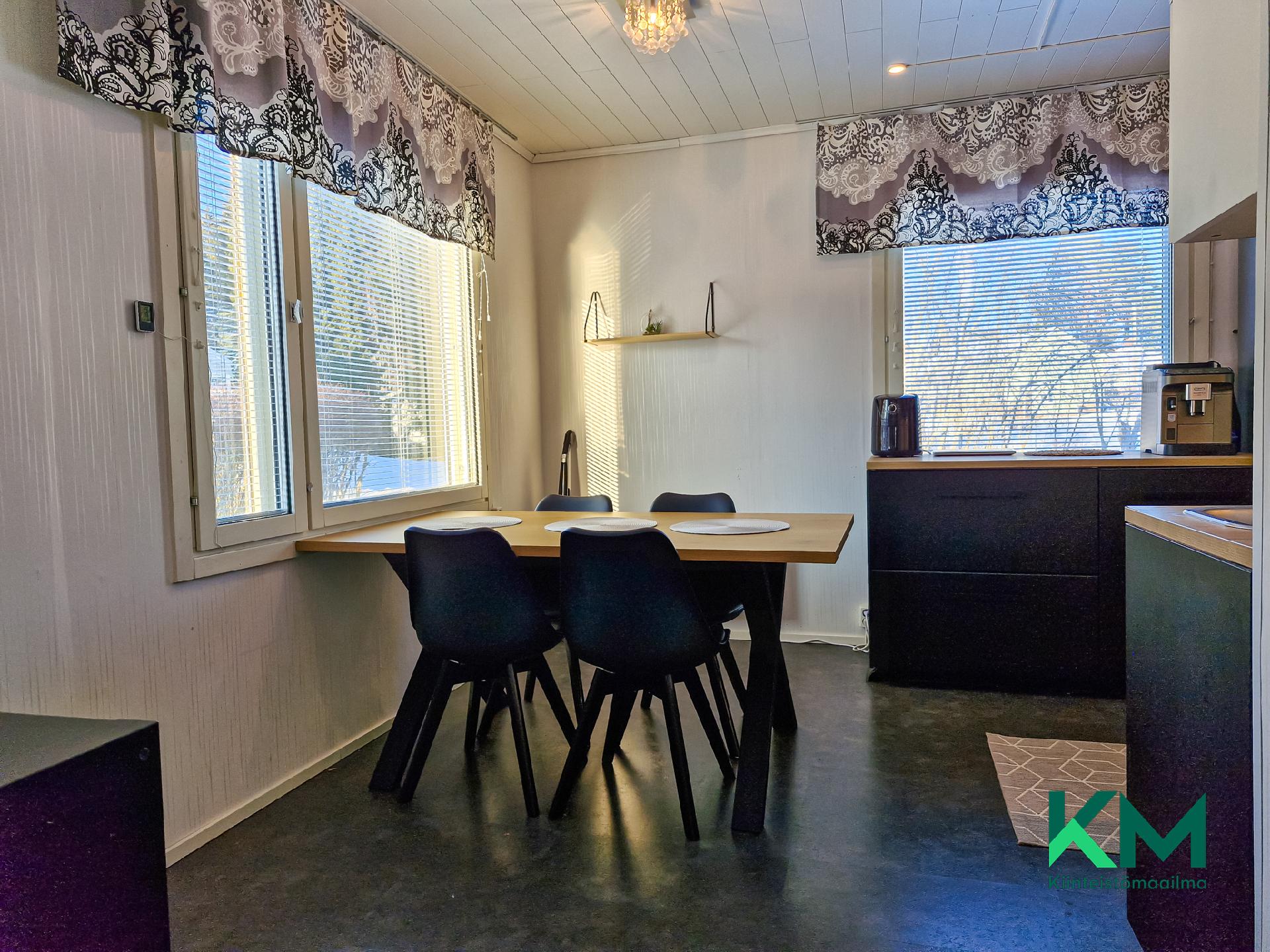 Niputtajankatu 4, Laitaatsilta, Savonlinna