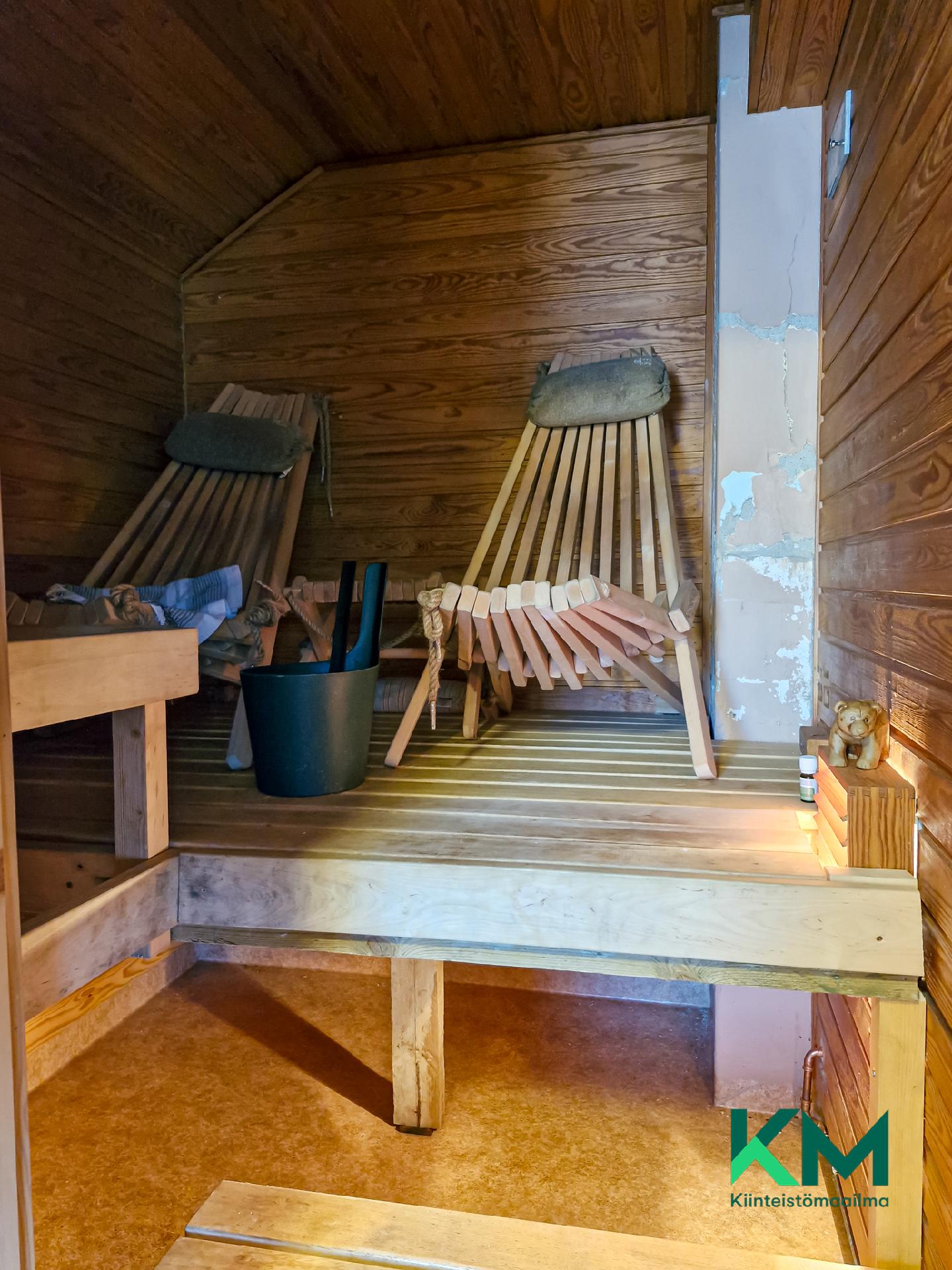 Niputtajankatu 4, Laitaatsilta, Savonlinna