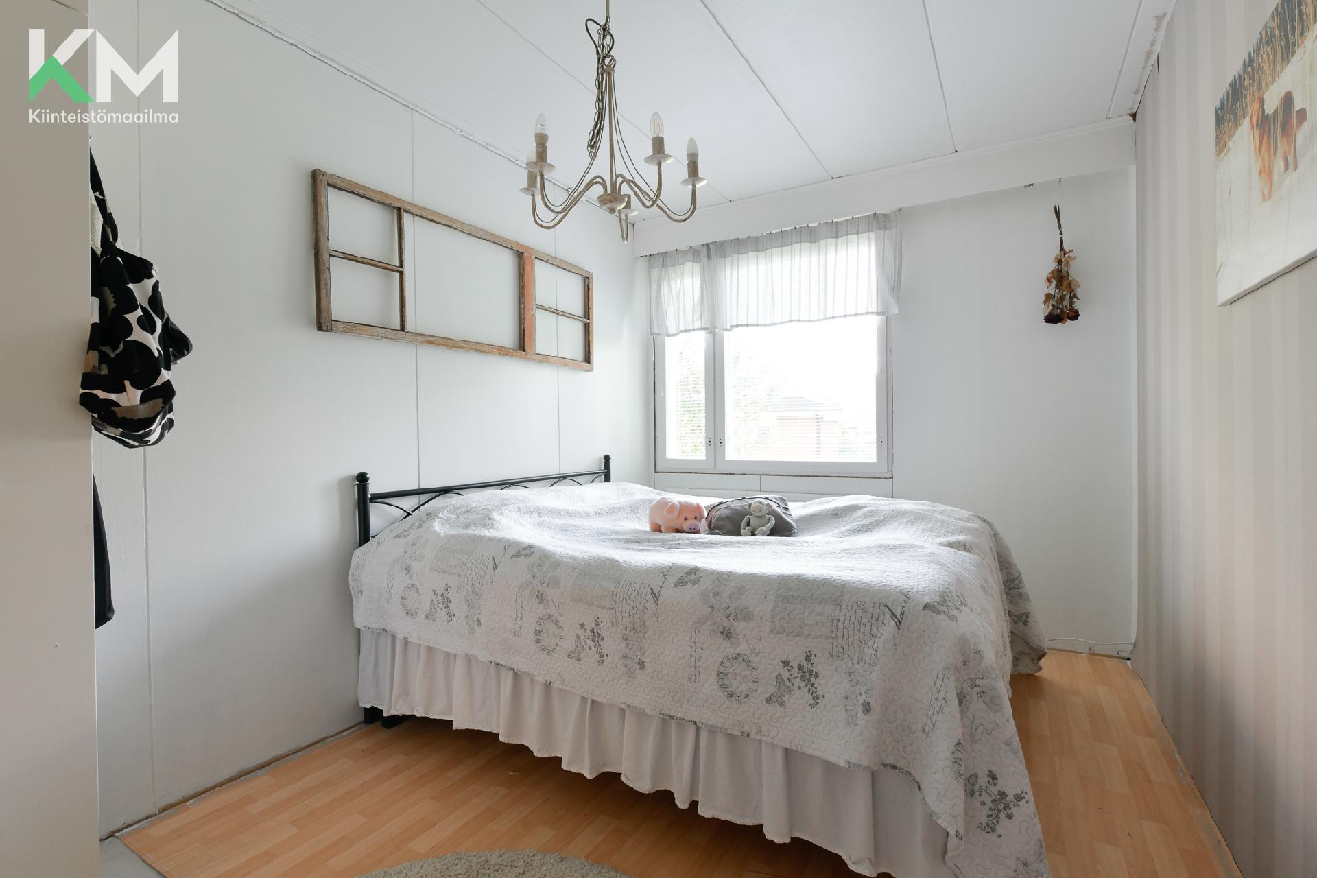 Autiontie 1, Nummi, Kurikka