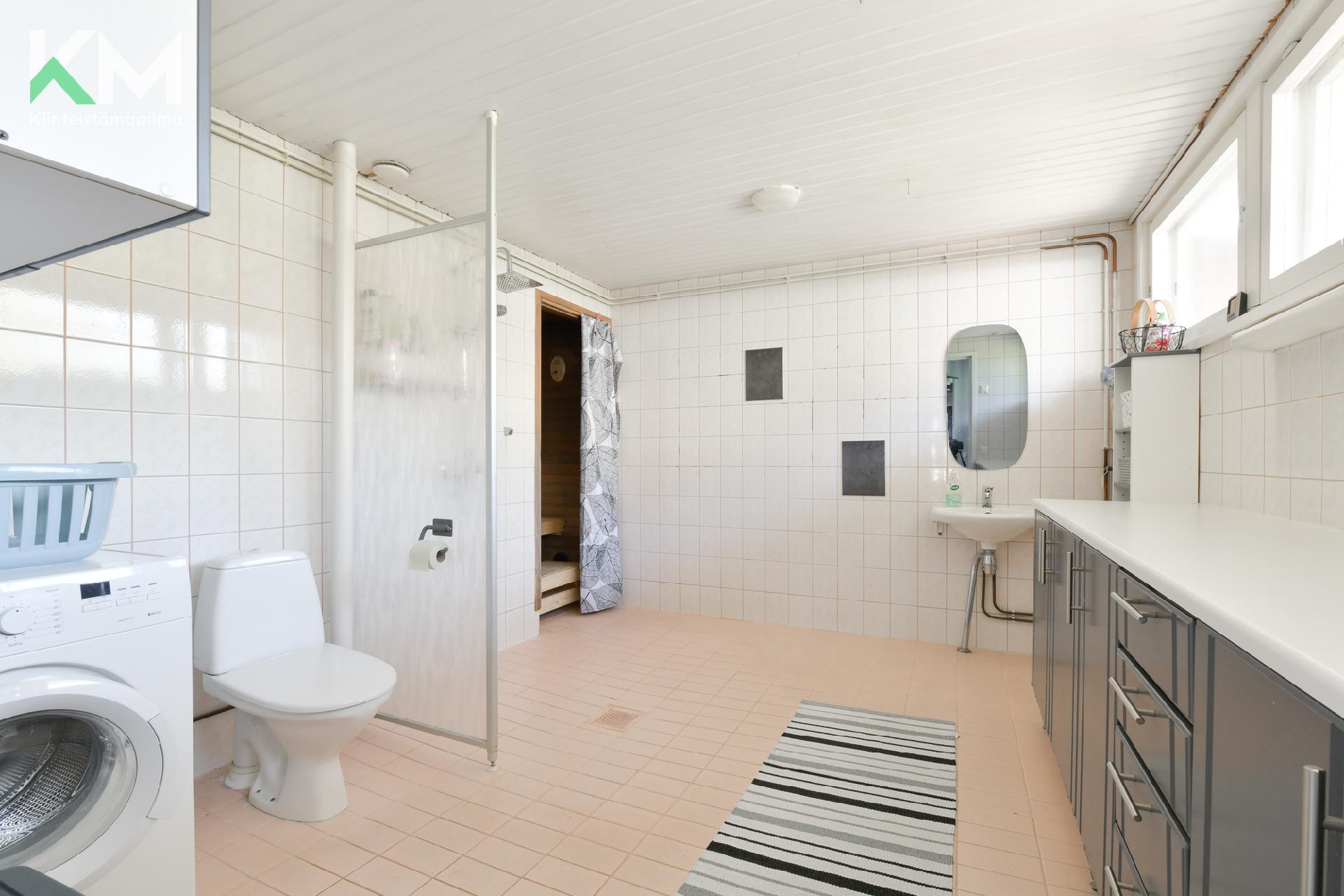 Autiontie 1, Nummi, Kurikka