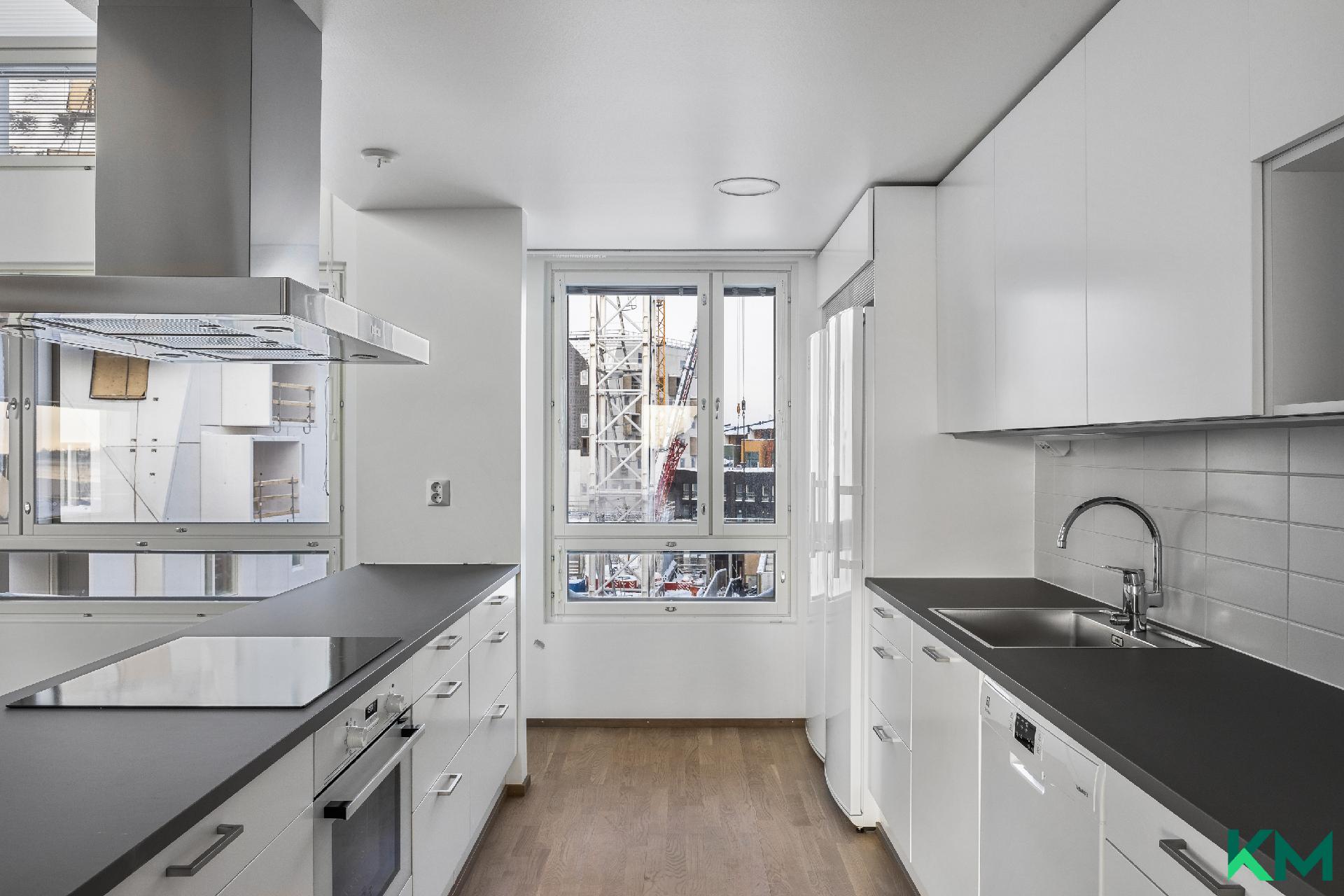 Avokeittiö saarekkeineen