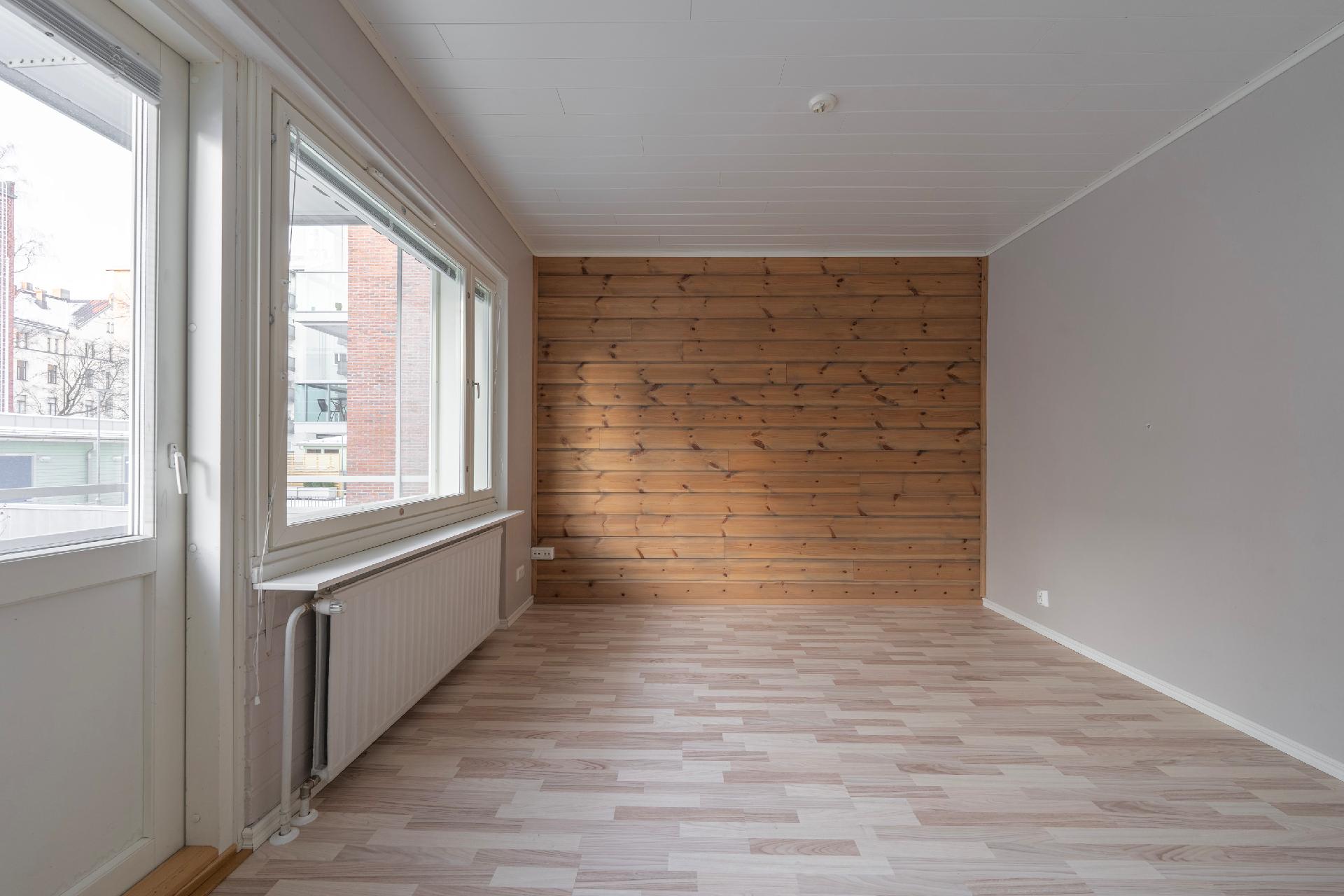 Kasarmikatu 4, Keskusta, Kuopio