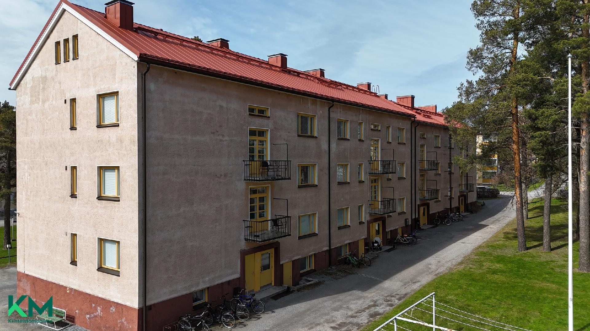 Urheilukatu 4, Palosaari, Vaasa