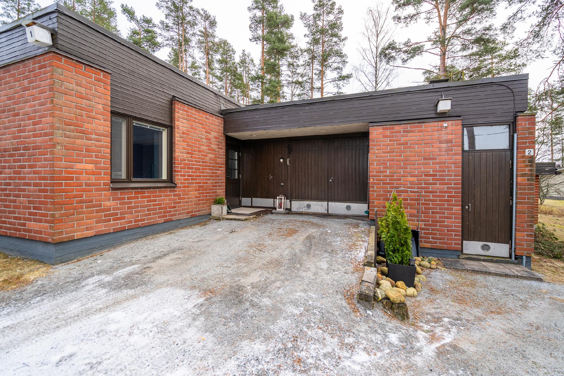 Kartanontie 2, Herniäinen, Hattula