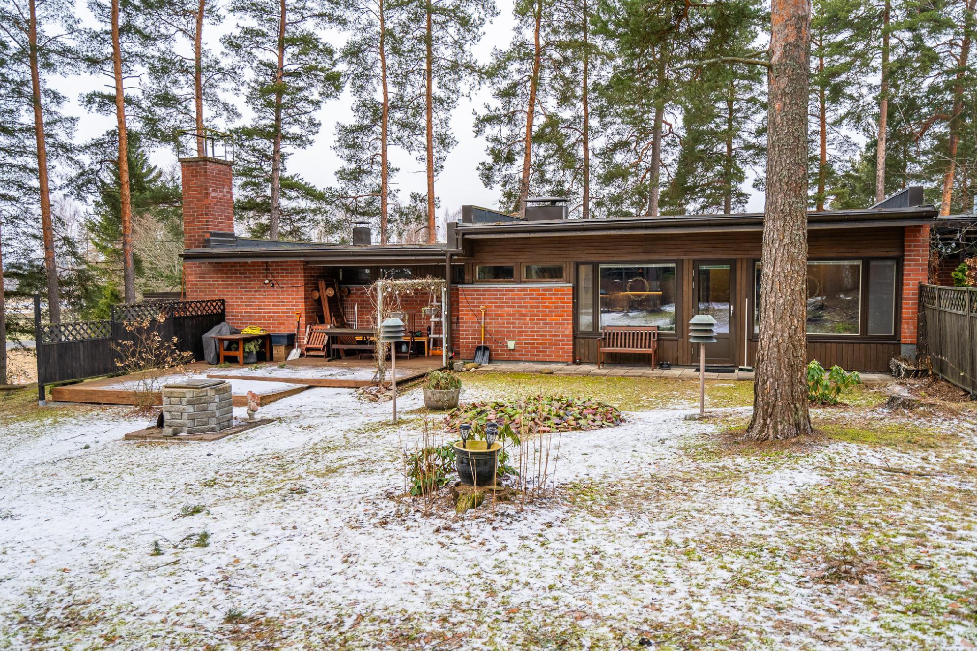 Kartanontie 2, Herniäinen, Hattula