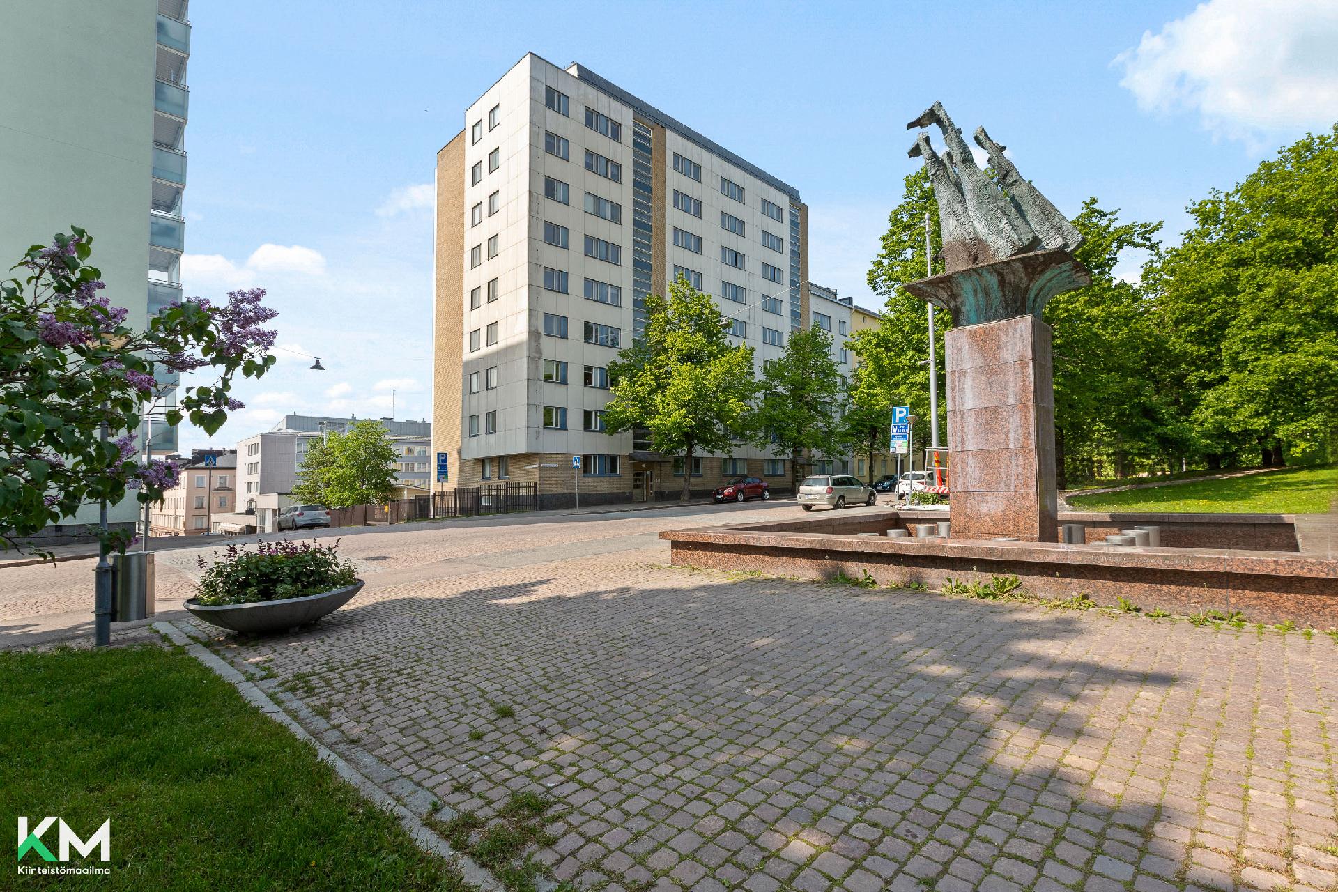 Kirkkokatu 13, Keskusta, Lahti